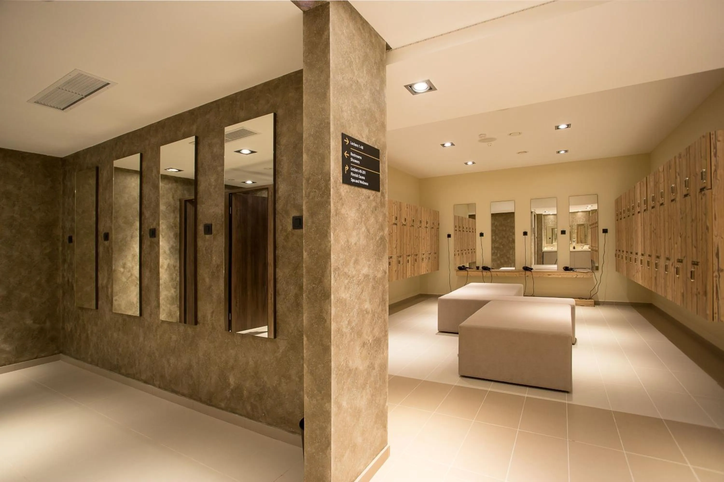 Spa and wellness centre/facilities in Kronwell Brasov Hotel