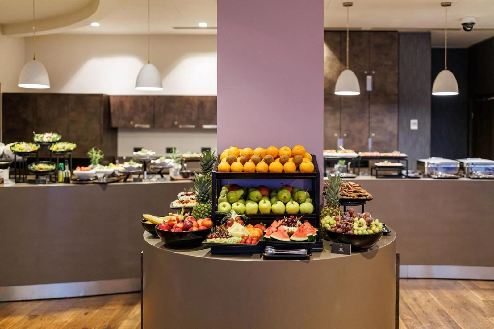 Restaurant/places to eat in Kronwell Brasov Hotel