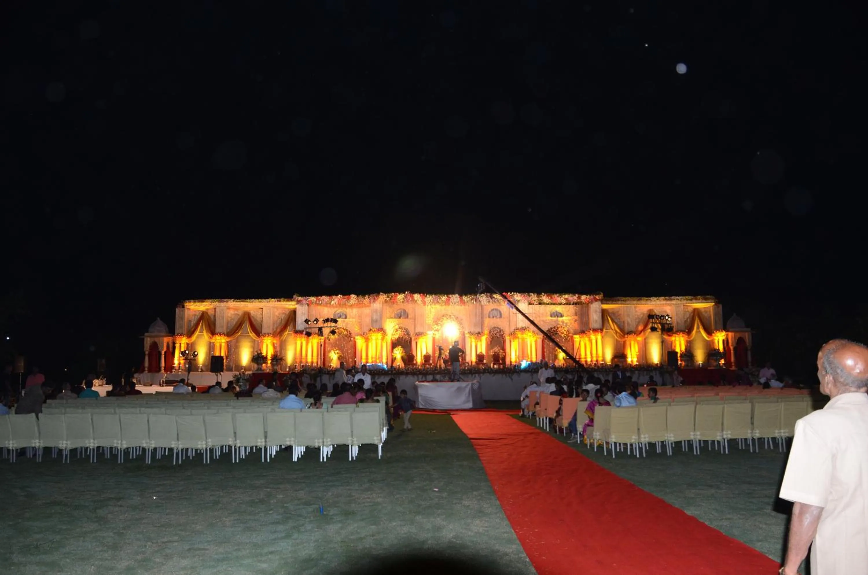 Banquet/Function facilities in Vijayshree Resort, Hampi