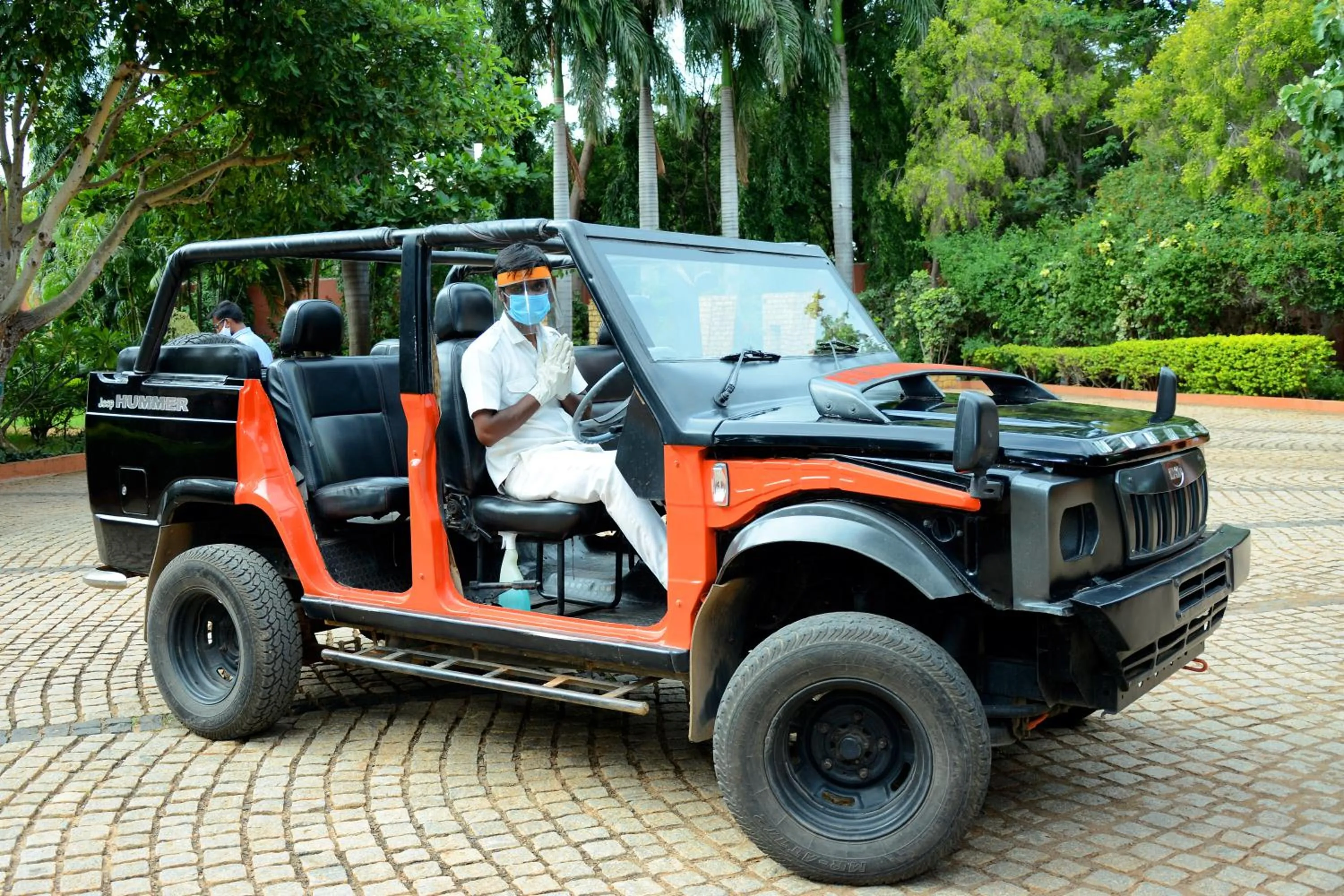 People in Vijayshree Resort, Hampi