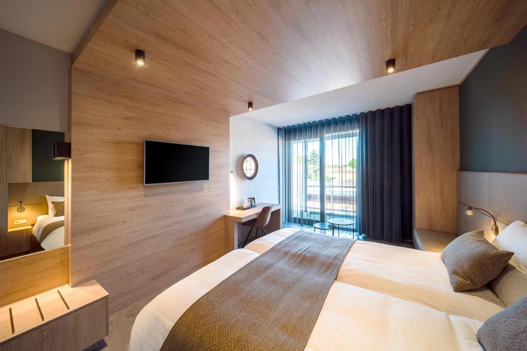 TV and multimedia, Bed in Hotel 46