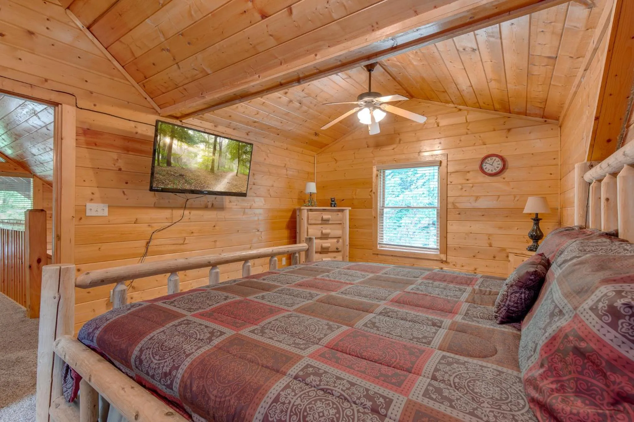 Property building, Bed in A Mountain Paradise