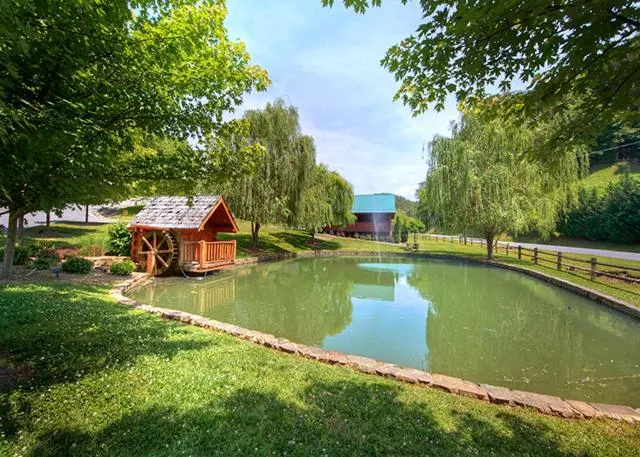 Property building in A Mountain Paradise