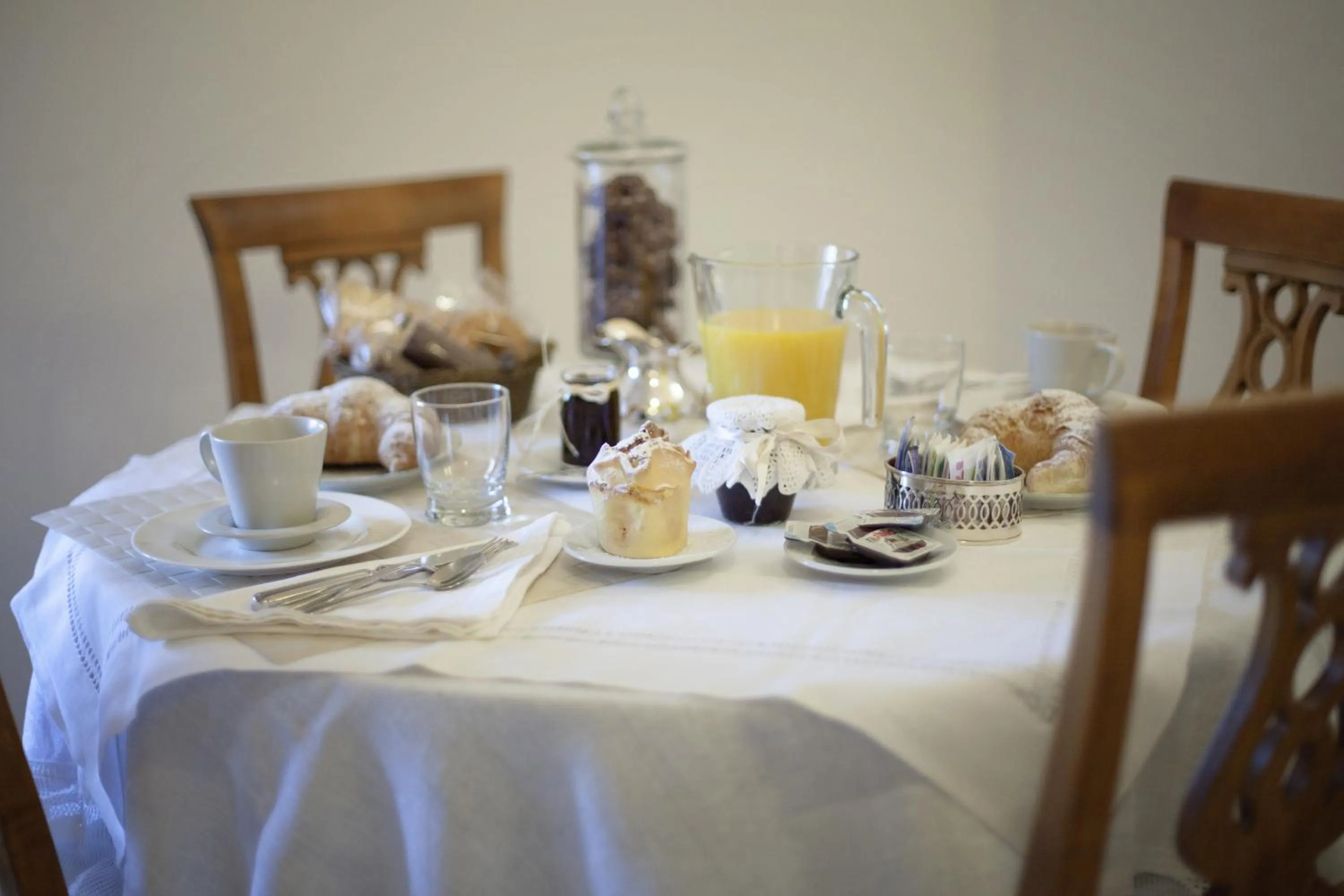 Communal lounge/ TV room in Numero 85