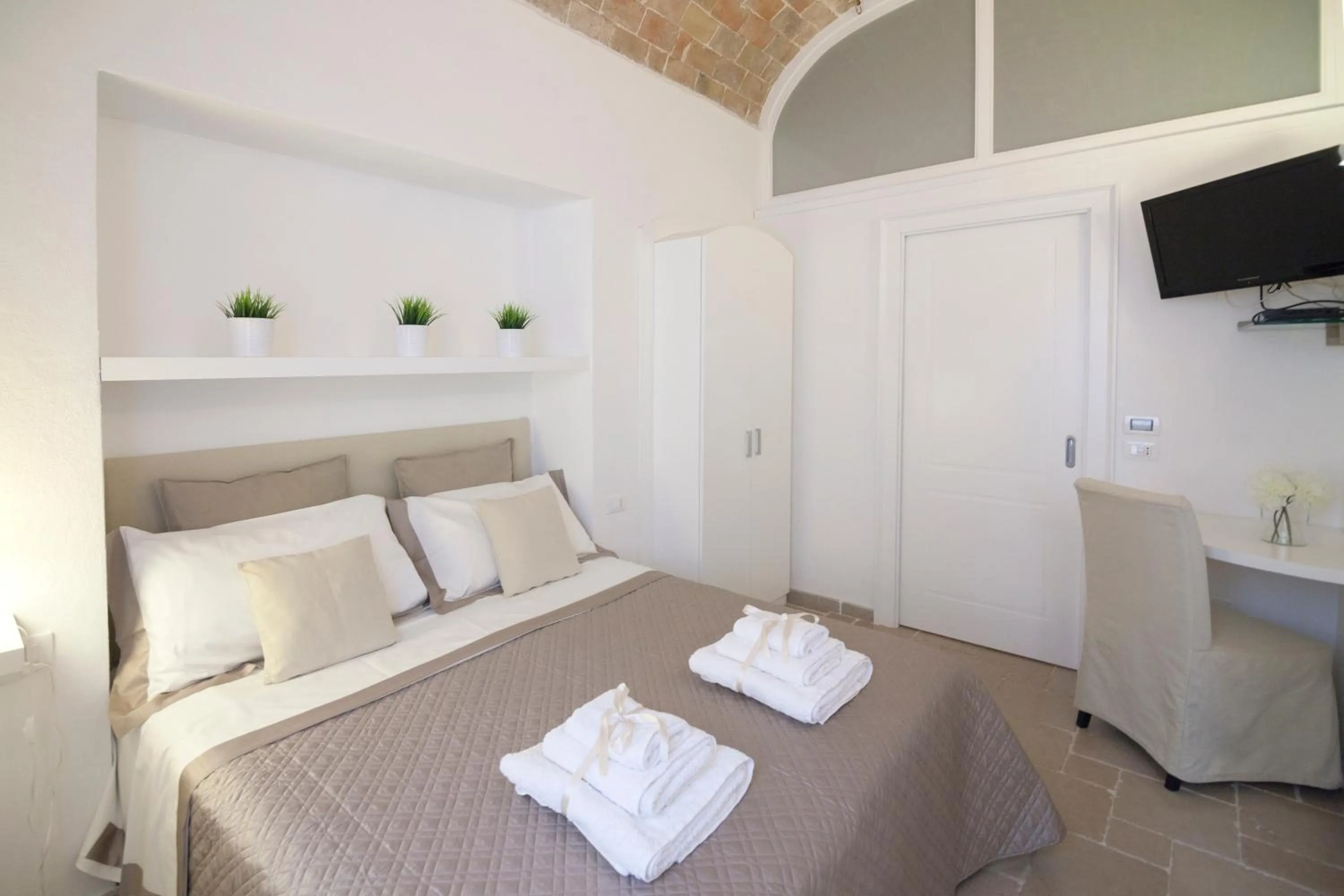 Photo of the whole room in Numero 85