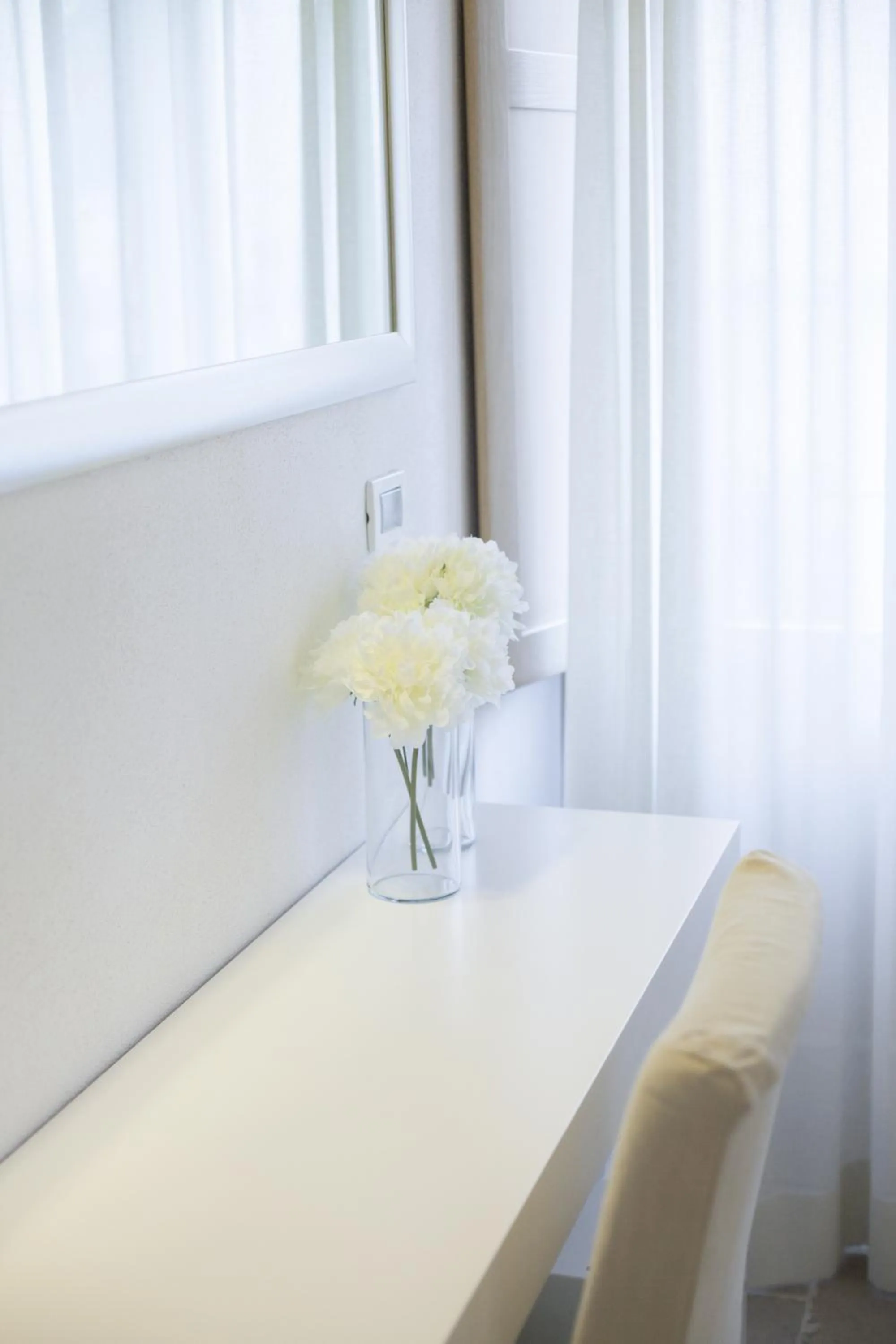 Decorative detail in Numero 85