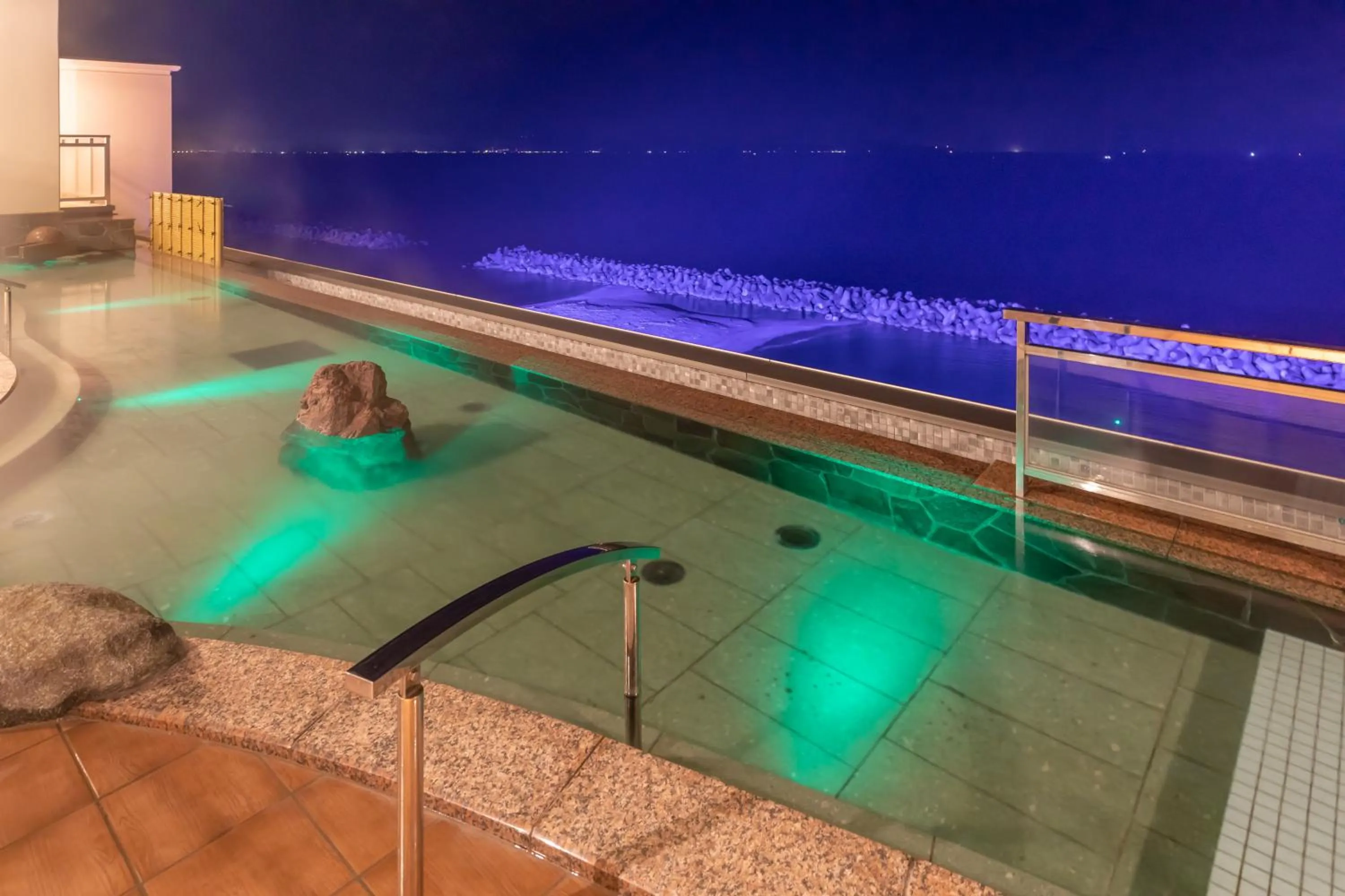 Hot Spring Bath in Kaike Yugetsu