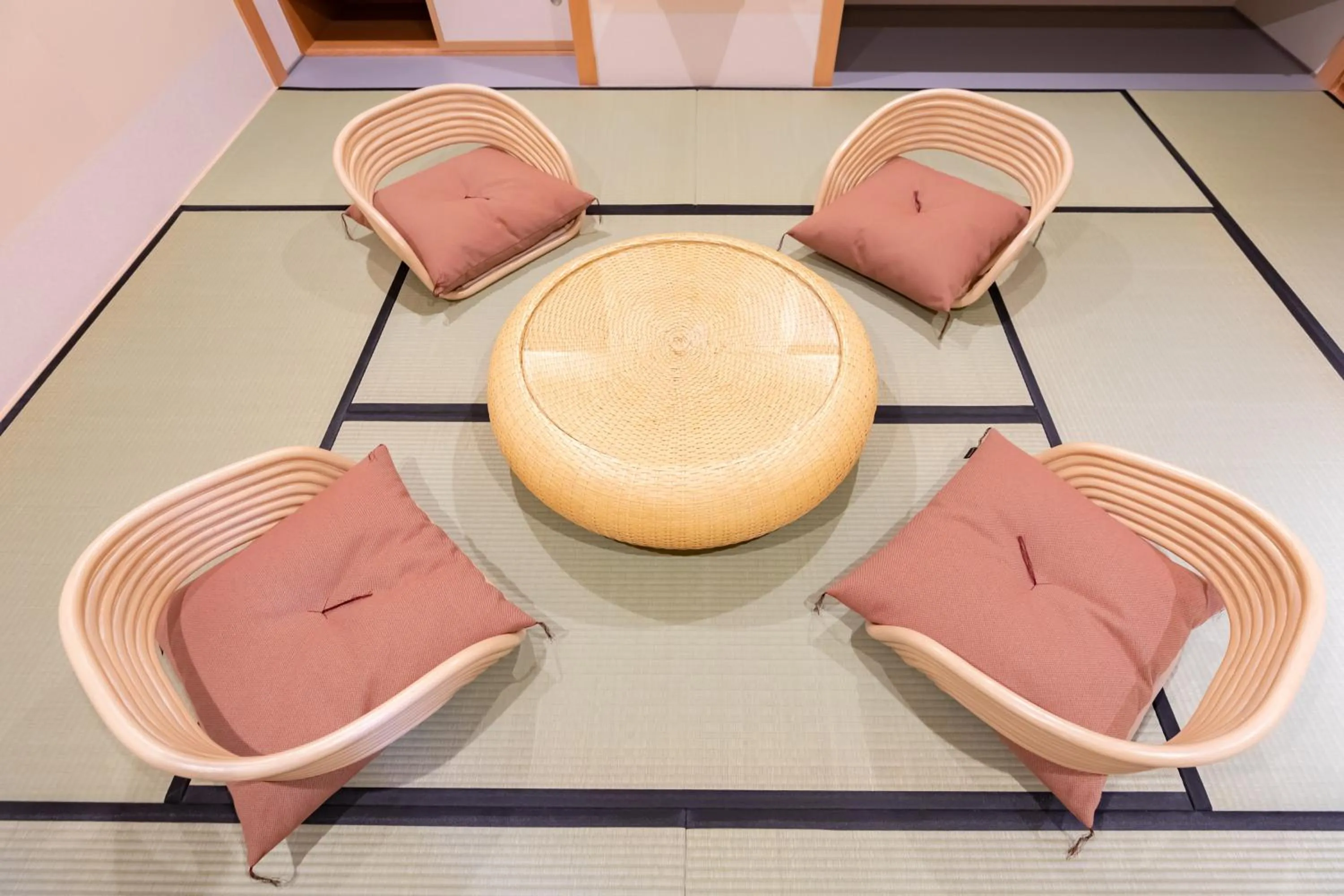 Living room in Kaike Yugetsu