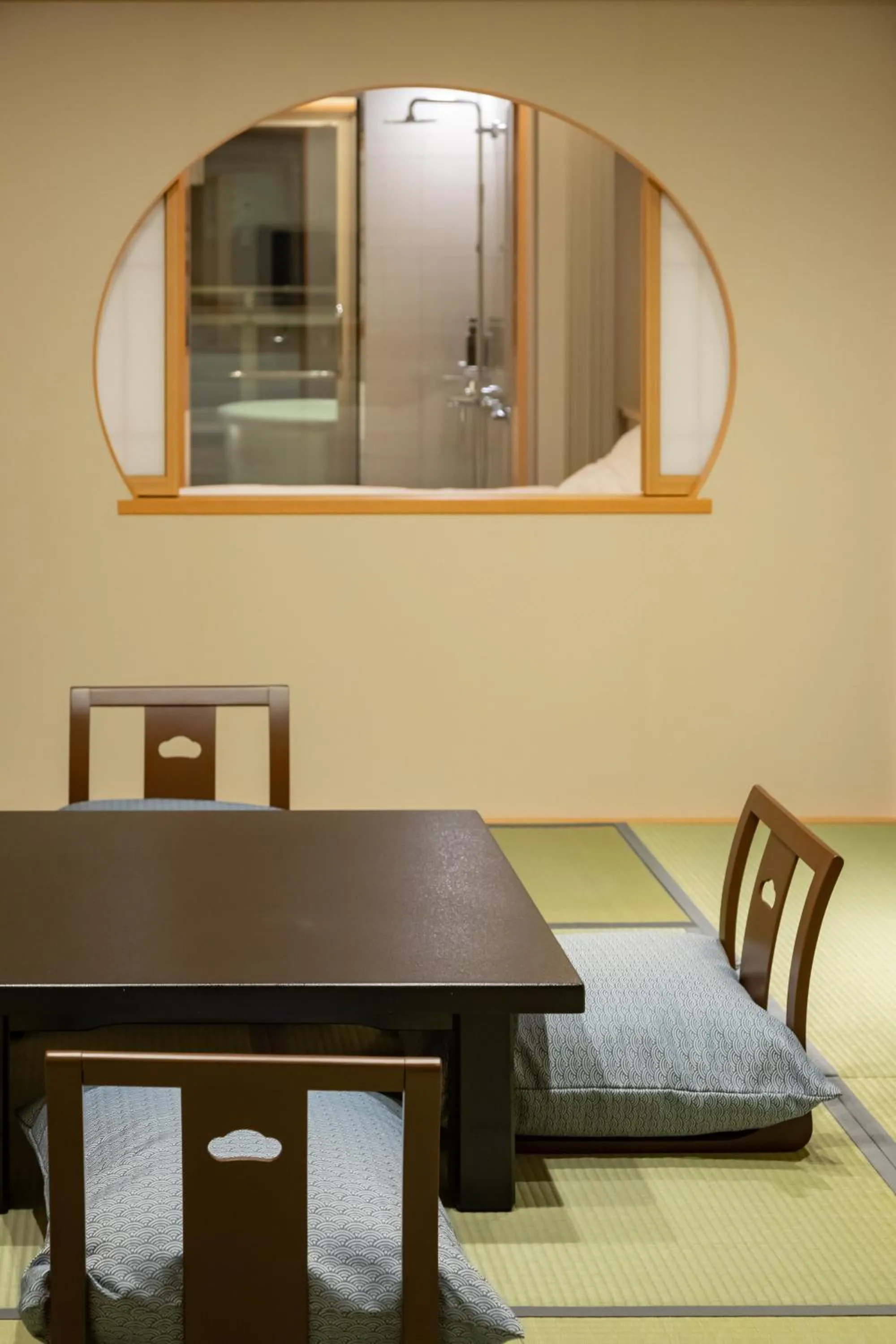 Photo of the whole room in Kaike Yugetsu