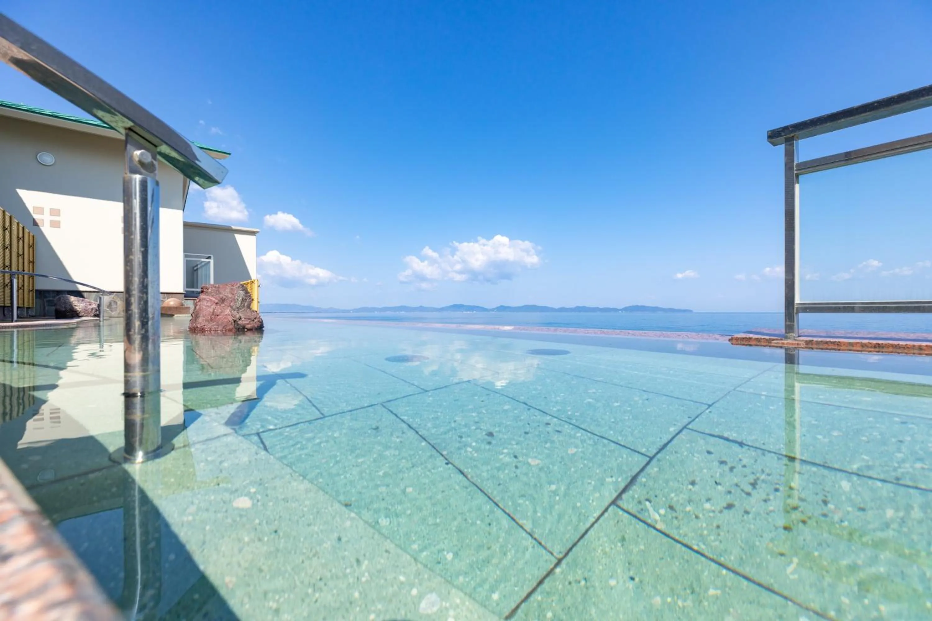 Hot Spring Bath in Kaike Yugetsu