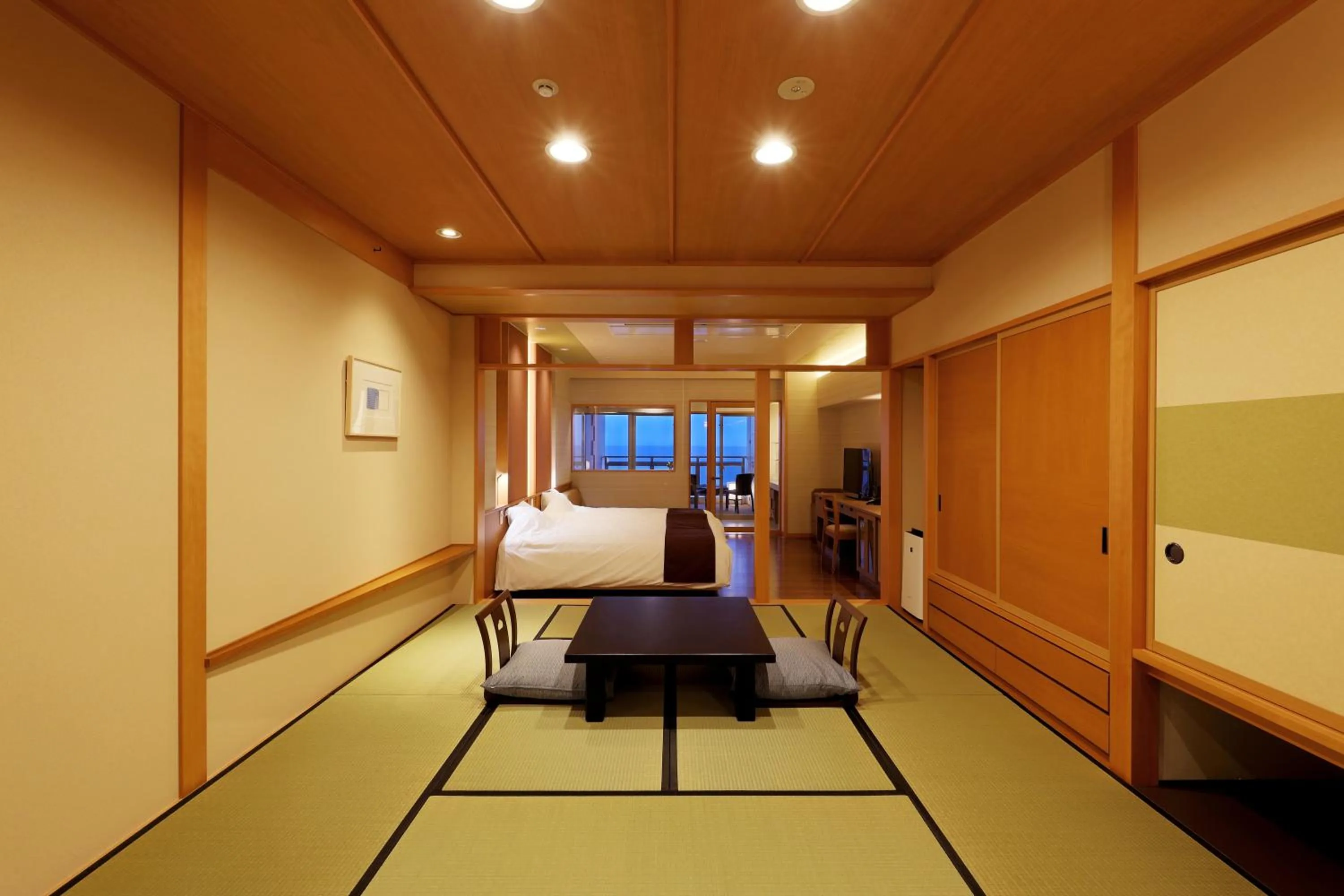 Living room in Kaike Yugetsu