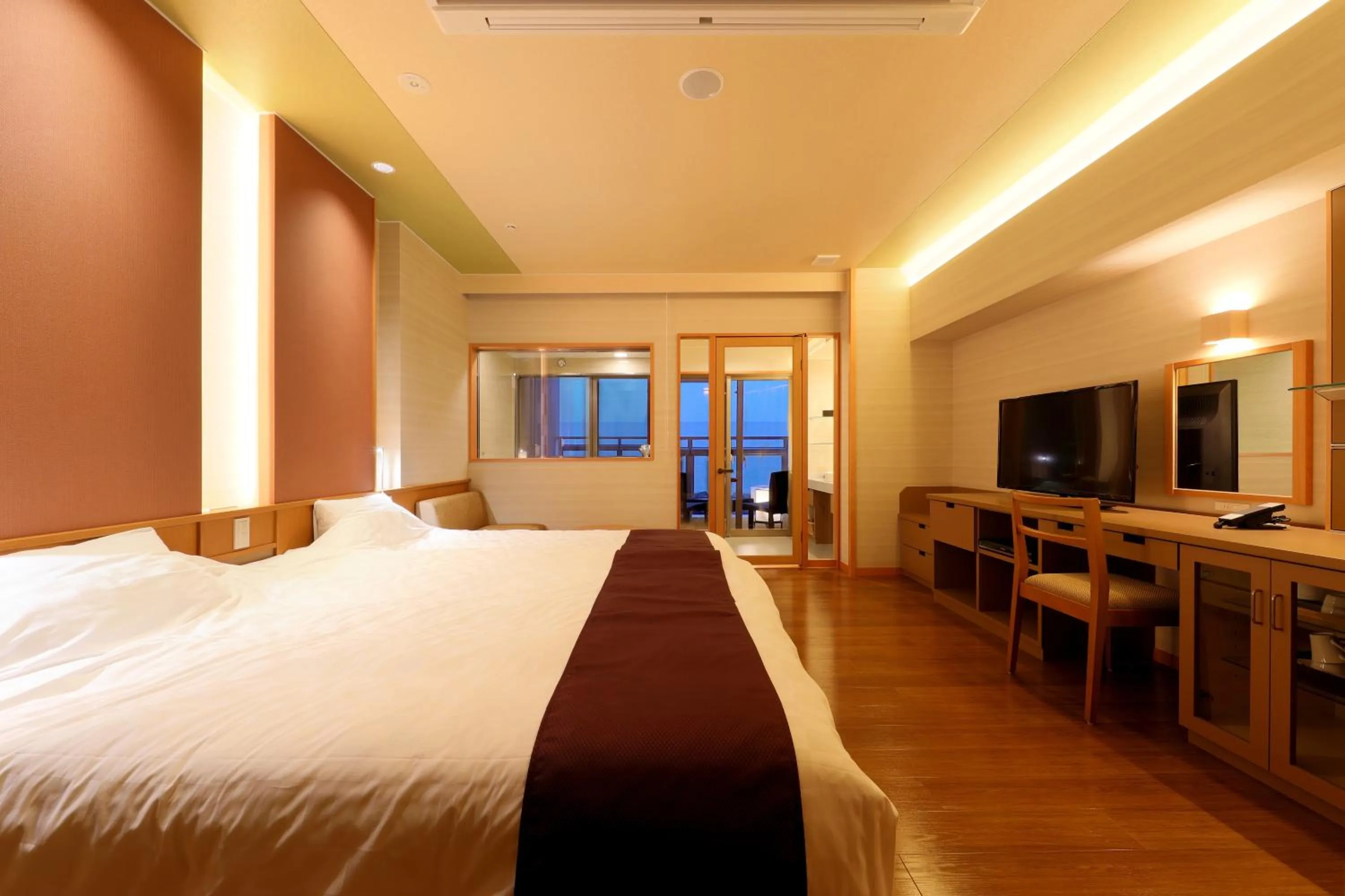 Bedroom in Kaike Yugetsu