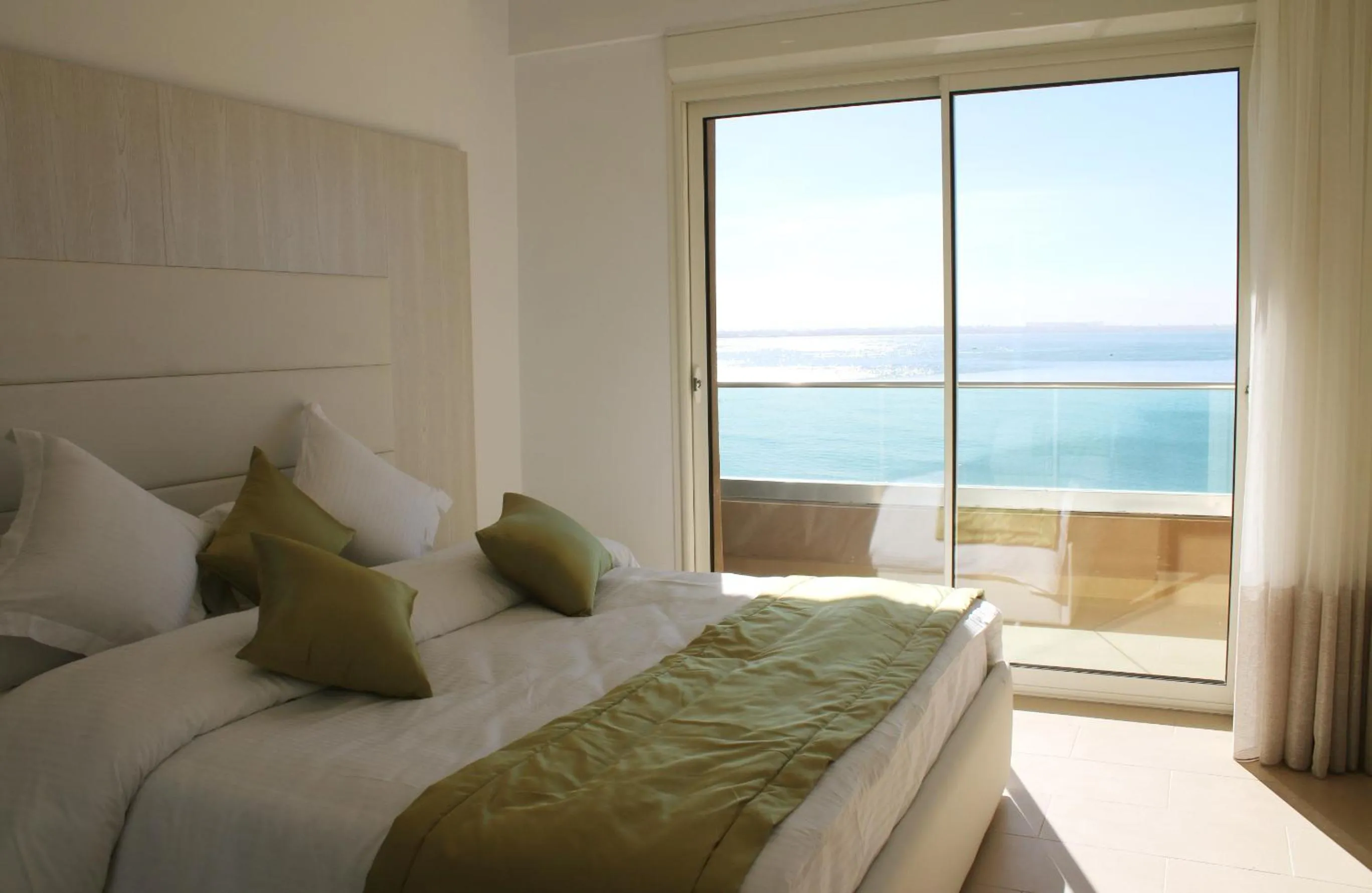 Bed in RESIDENCE TOURISTIQUE DU PORT