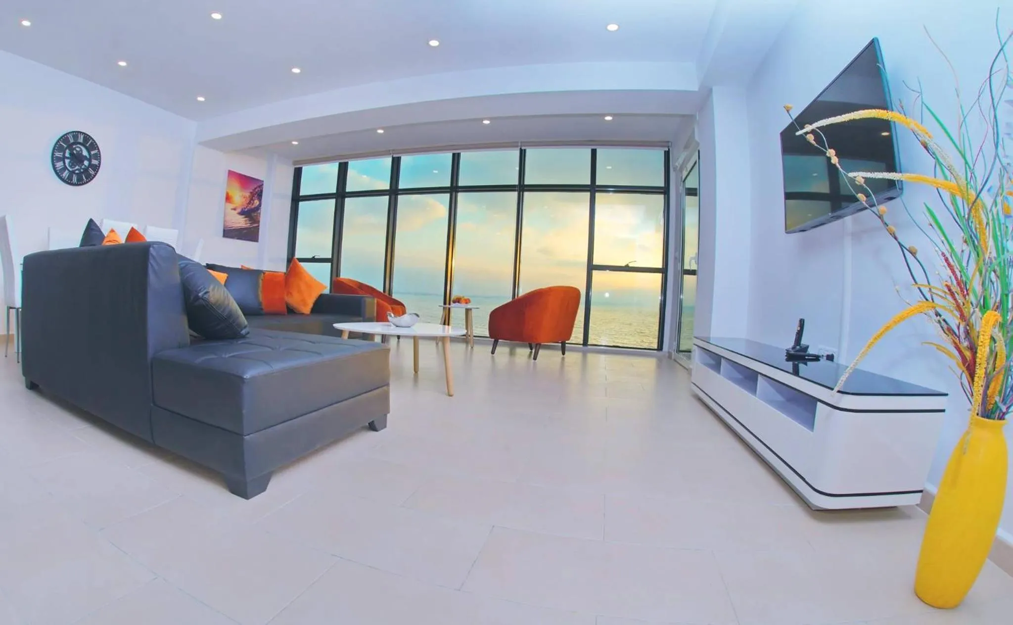Living room in RESIDENCE TOURISTIQUE DU PORT