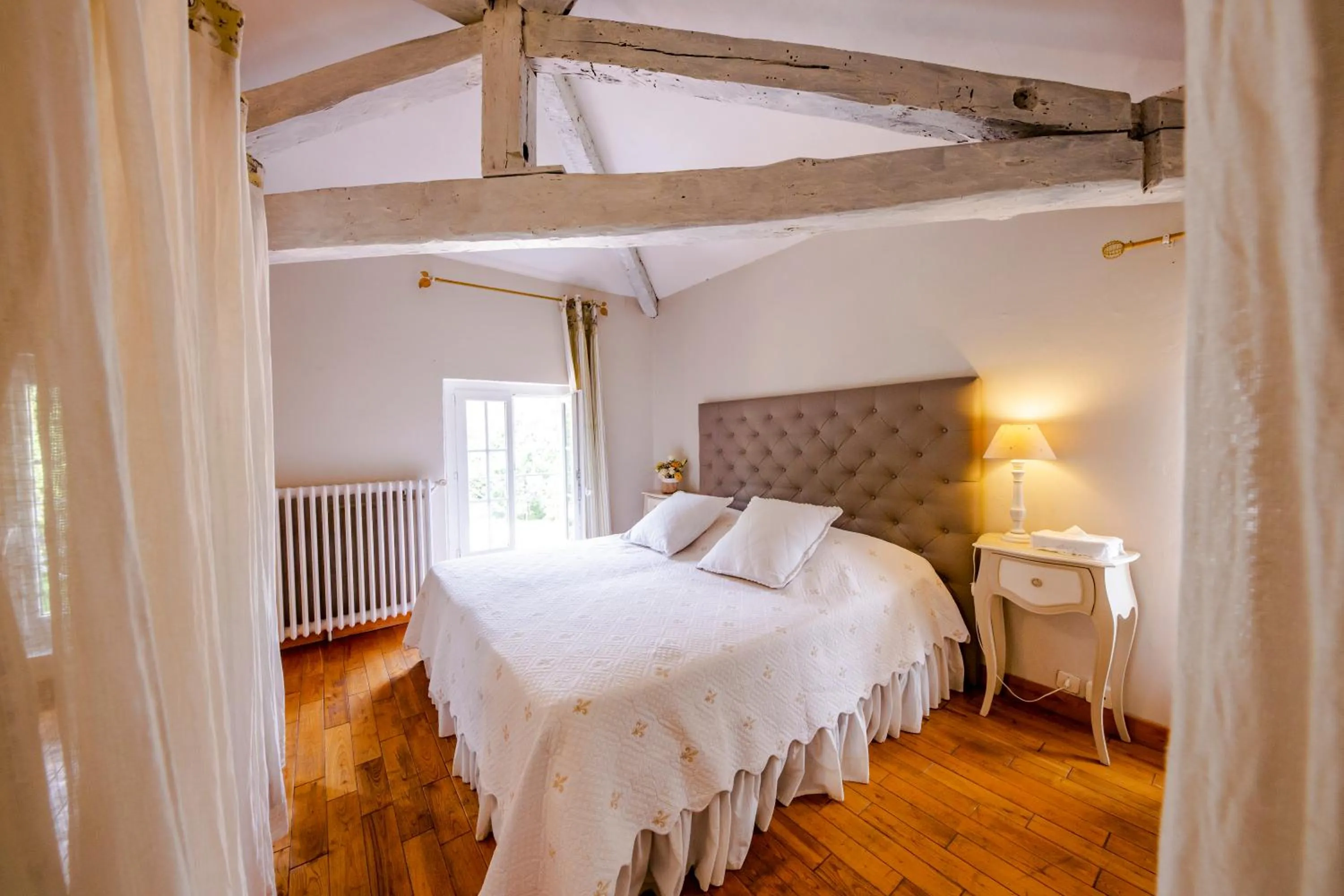 Bed in Le Moulin de Rudelle