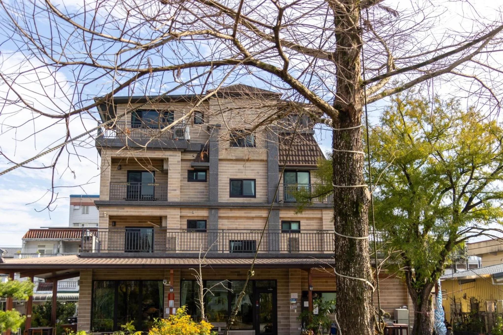 Property building in Post-mountain view