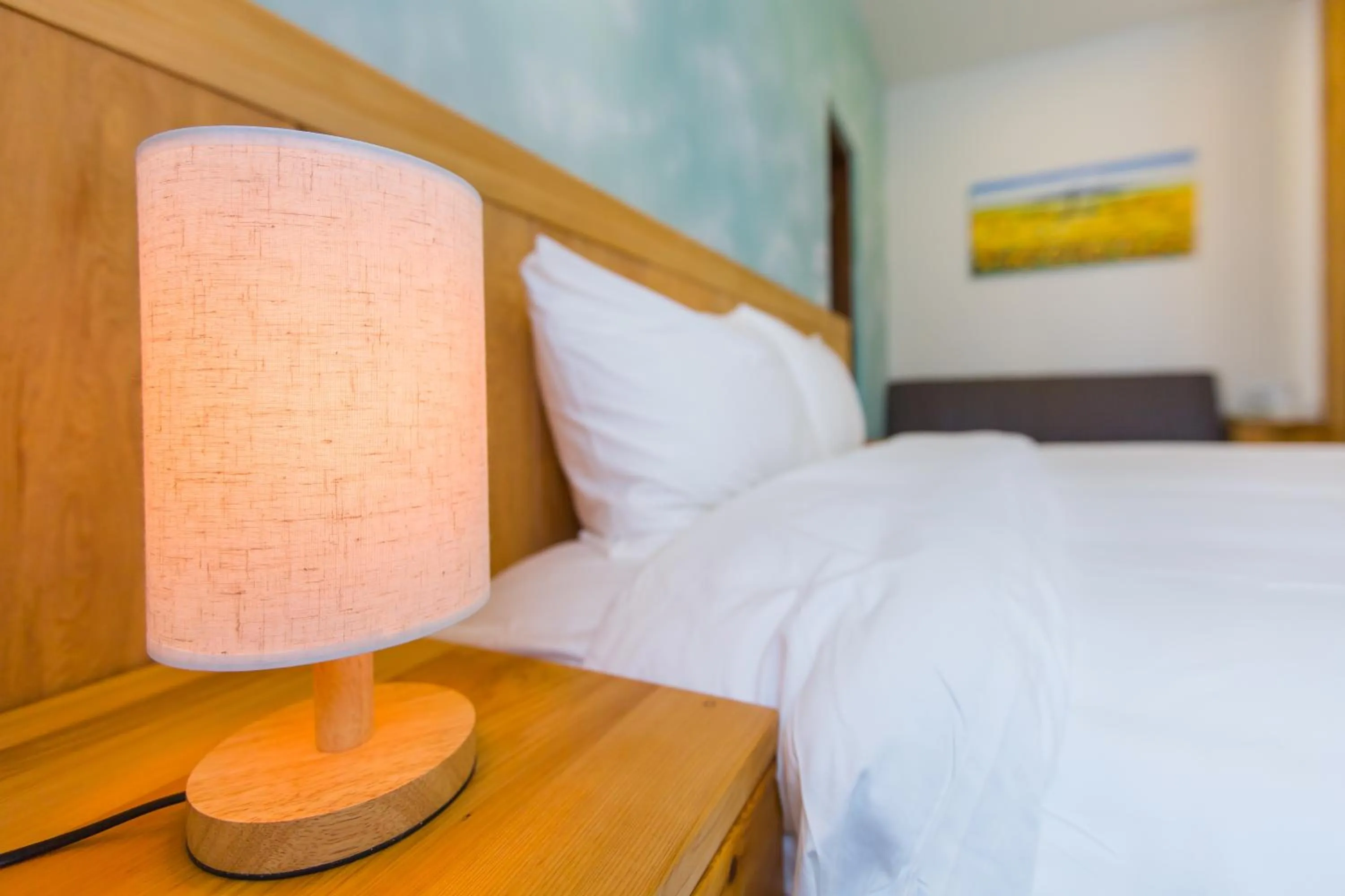 Bed in Post-mountain view