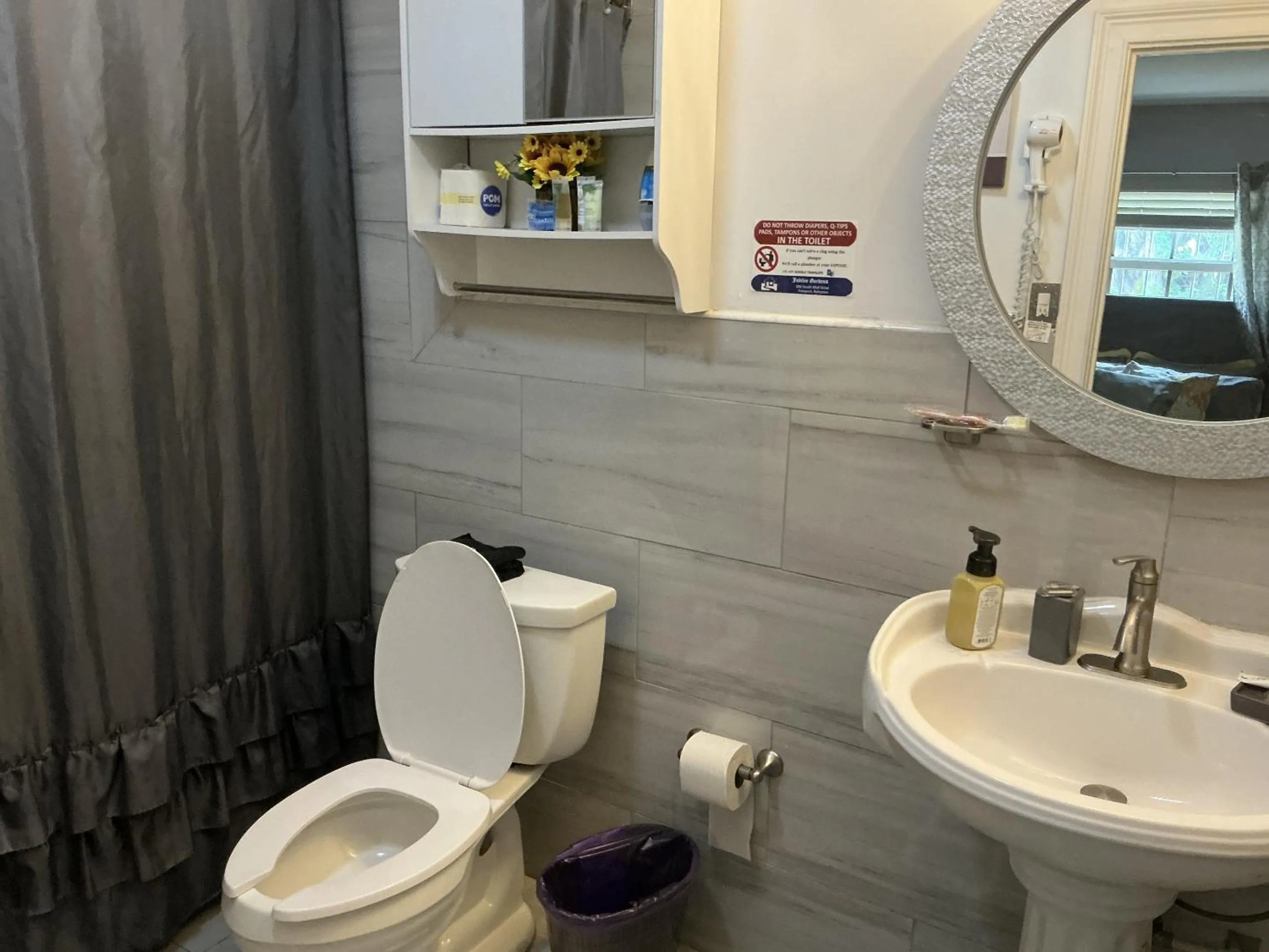 Bathroom in Jubilee Gardens Freeport