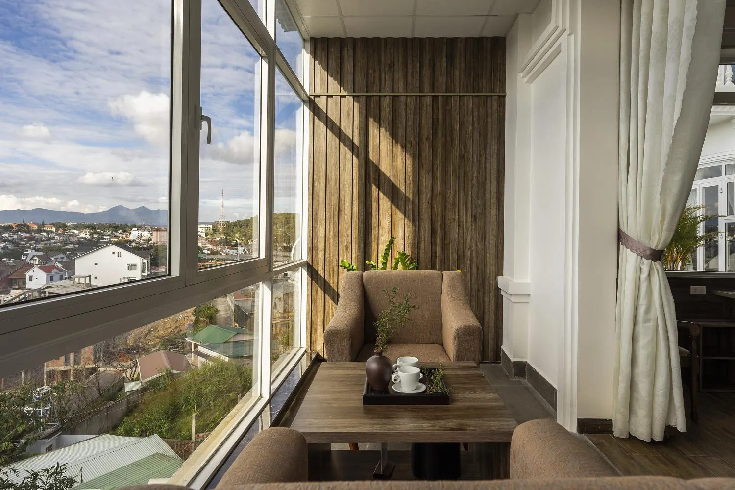Seating area in New Life Hotel - Da Lat