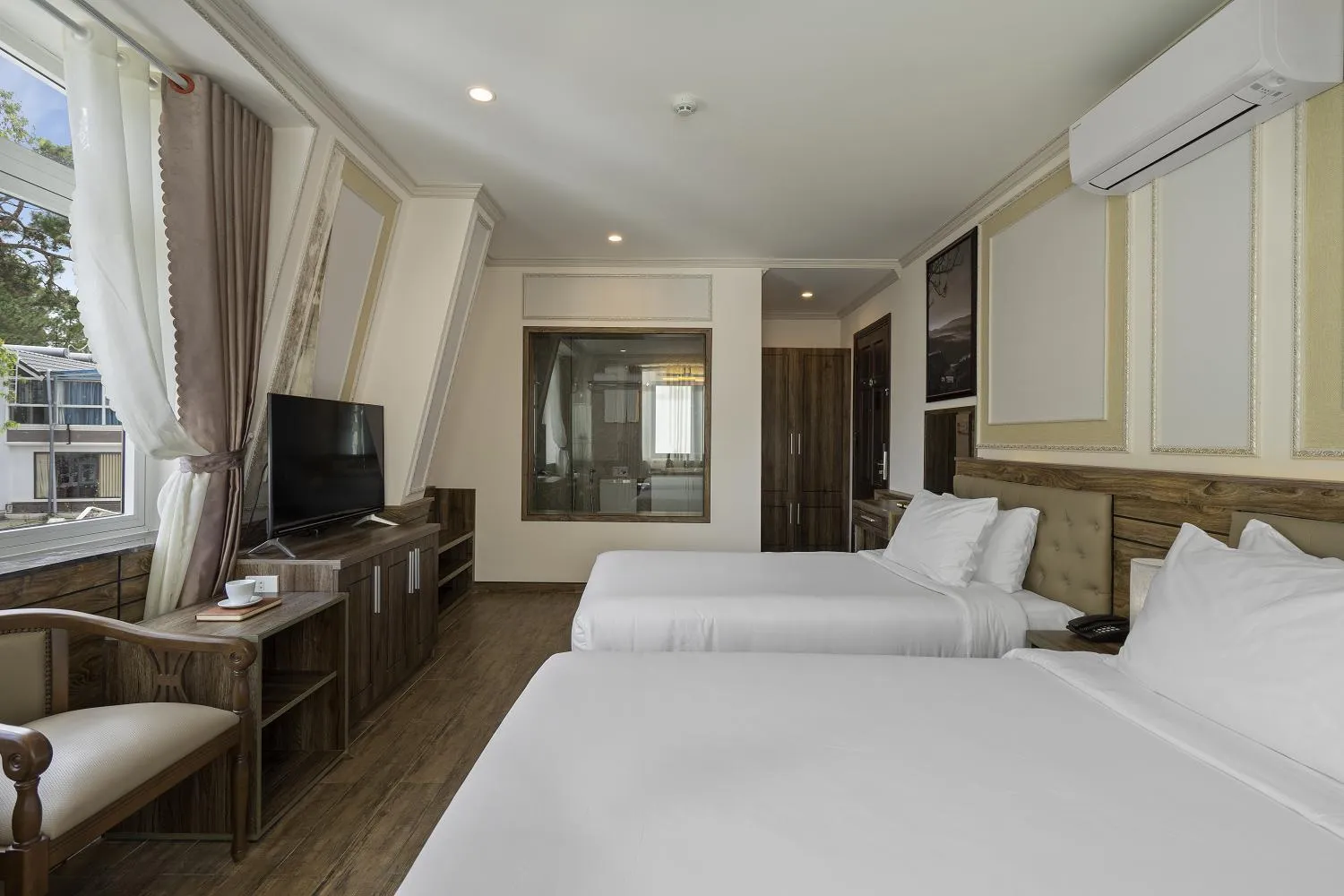 Bedroom, Bed in New Life Hotel - Da Lat