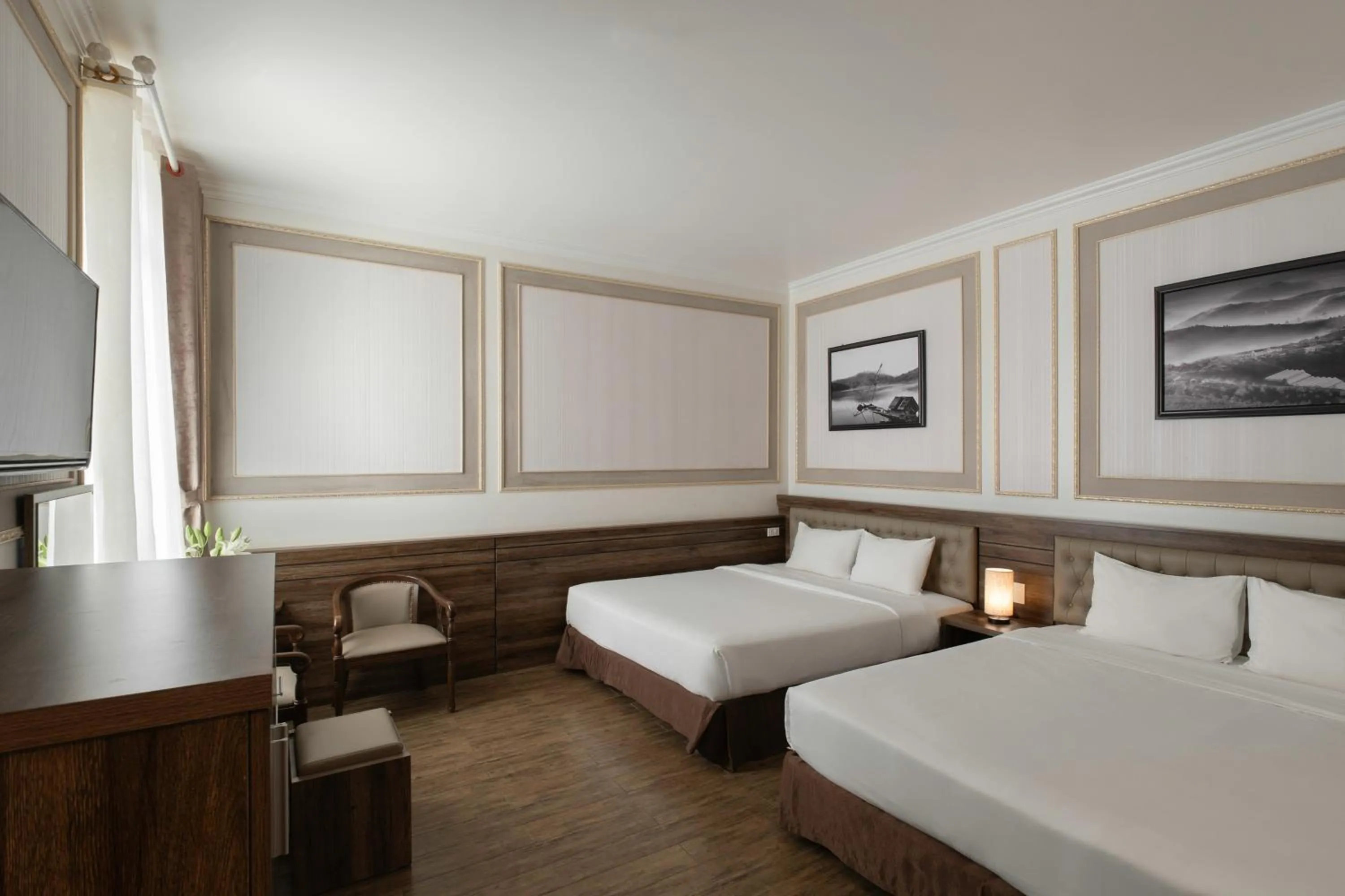 Bed in New Life Hotel - Da Lat