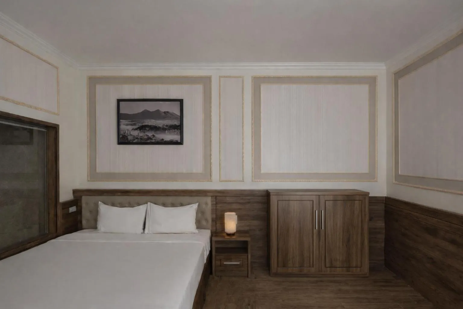 Bed in New Life Hotel - Da Lat