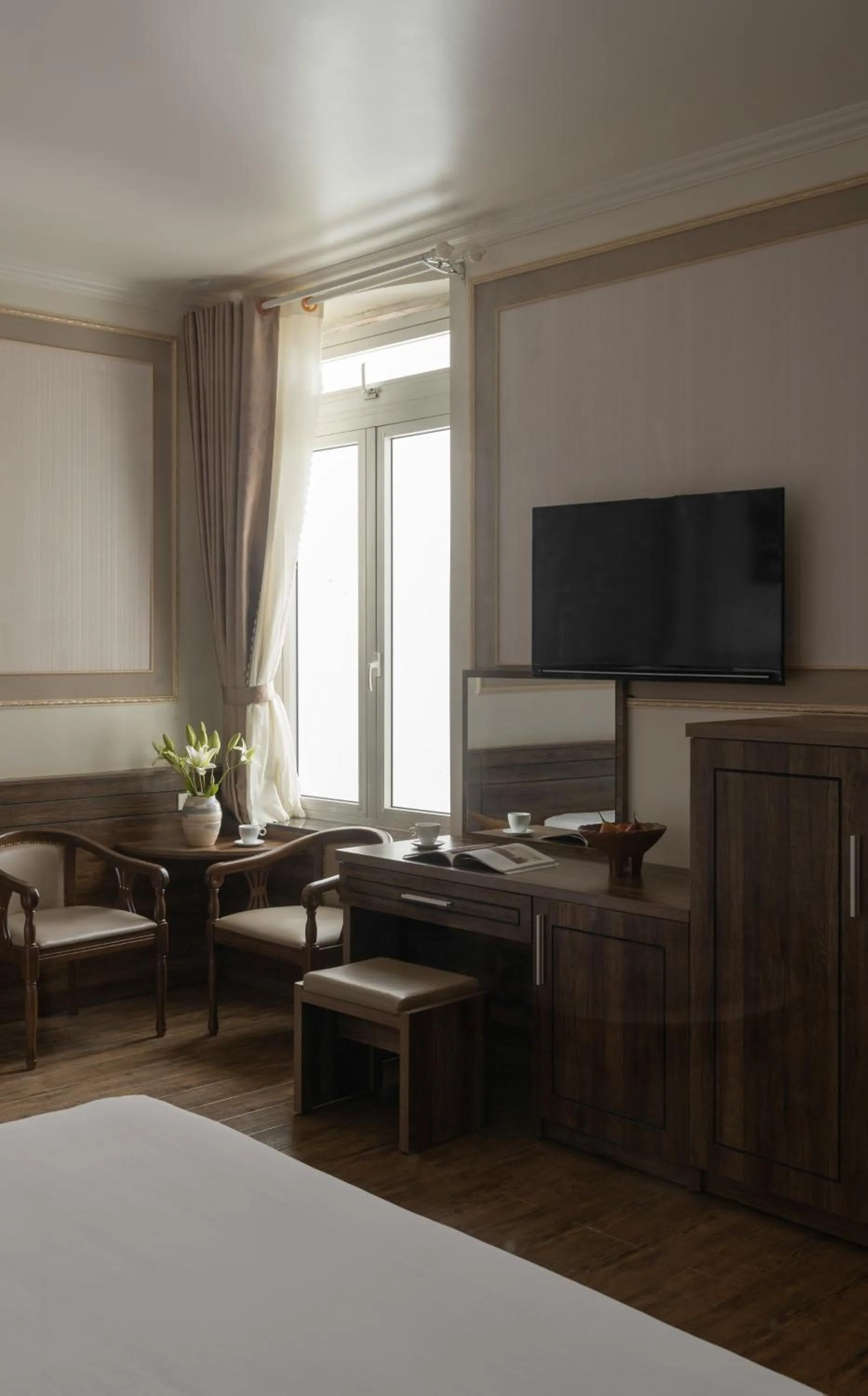 Photo of the whole room, Bed in New Life Hotel - Da Lat