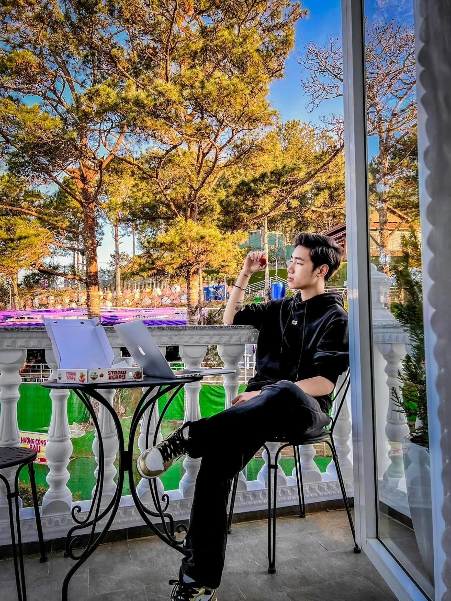 Guests in New Life Hotel - Da Lat