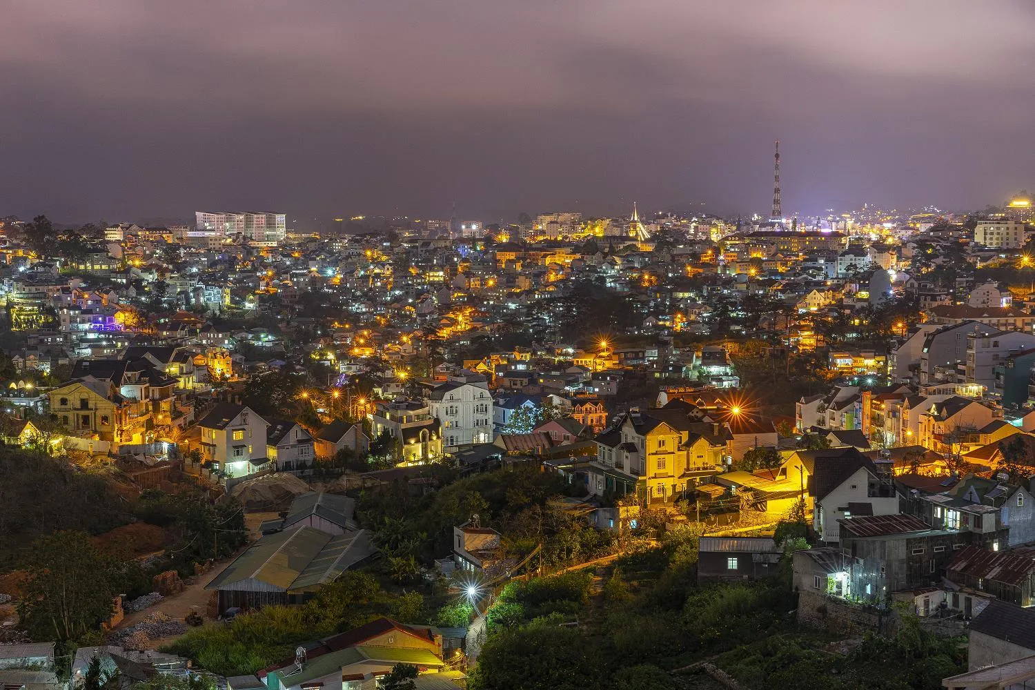 Night in New Life Hotel - Da Lat