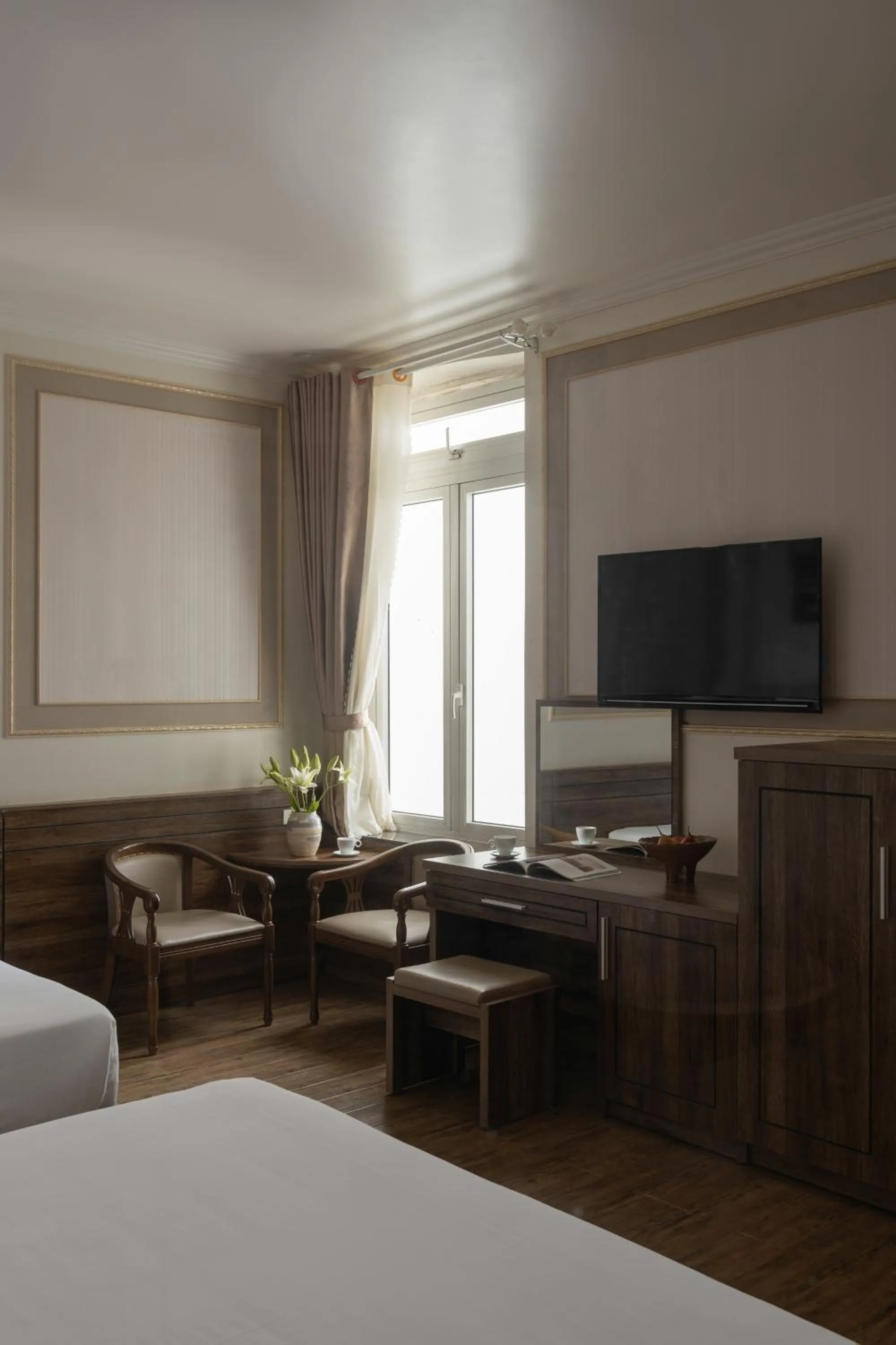 TV and multimedia, Bed in New Life Hotel - Da Lat