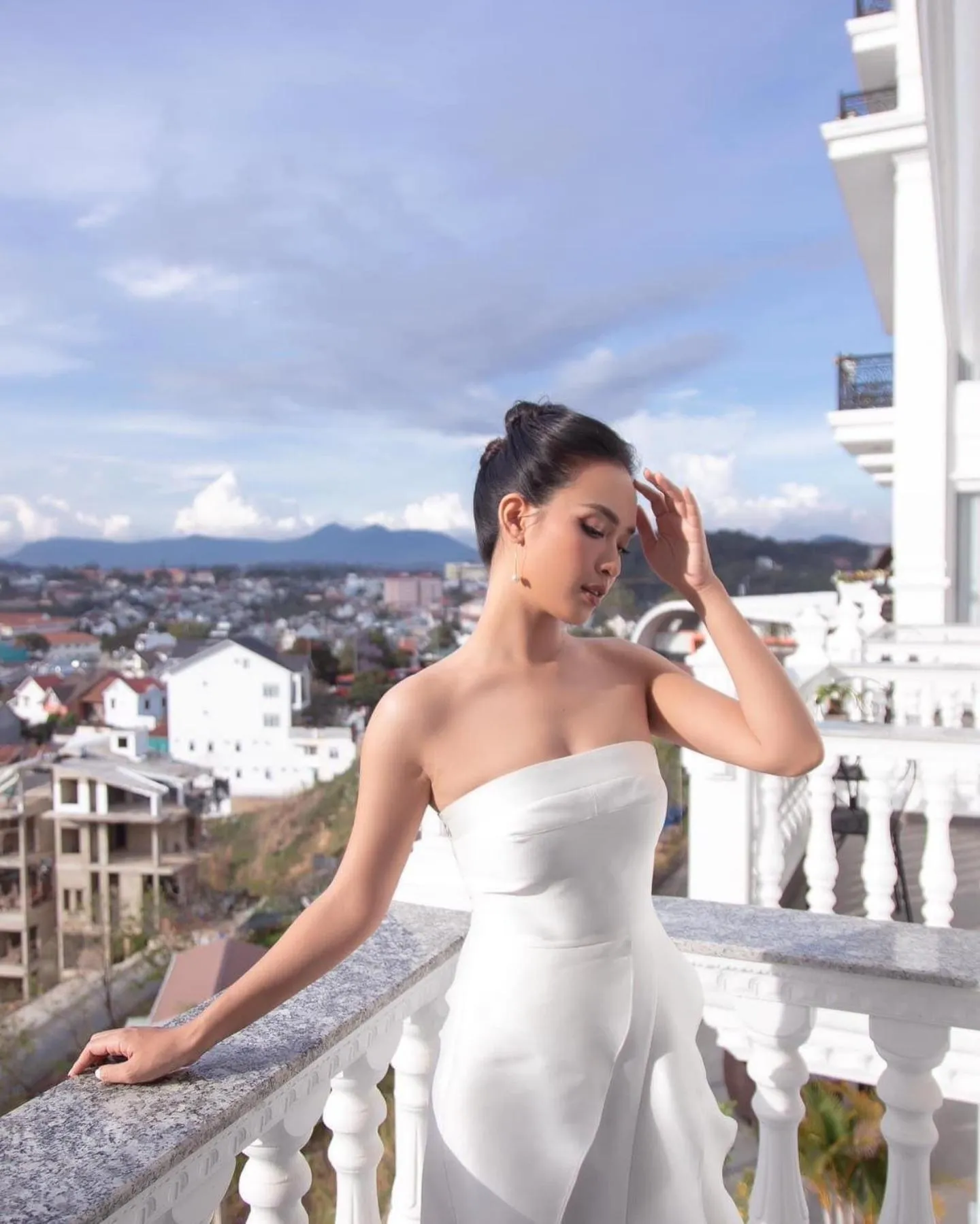 group of guests in New Life Hotel - Da Lat