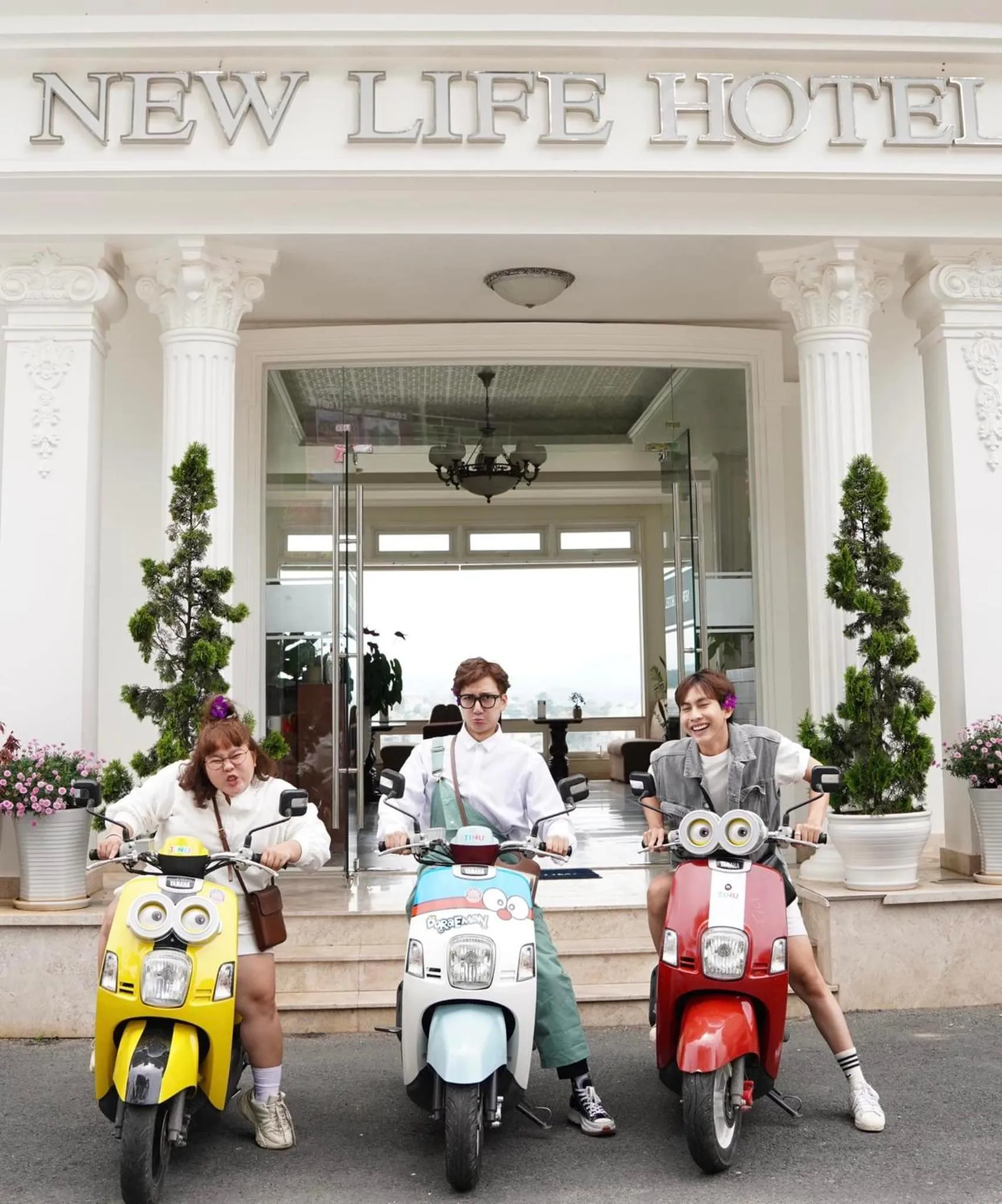 People in New Life Hotel - Da Lat
