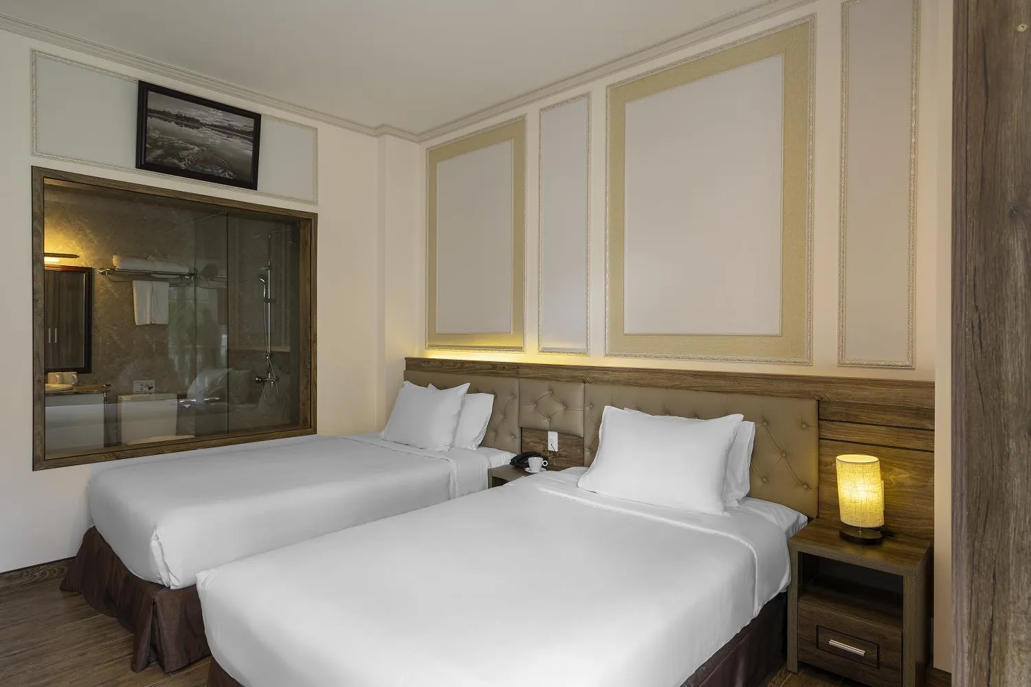 Bed in New Life Hotel - Da Lat