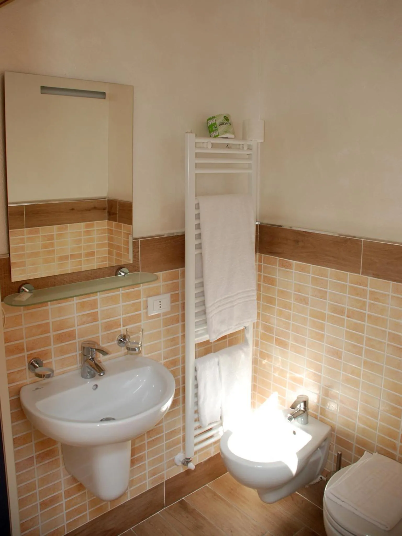 Bathroom in Affittacamere Matteo