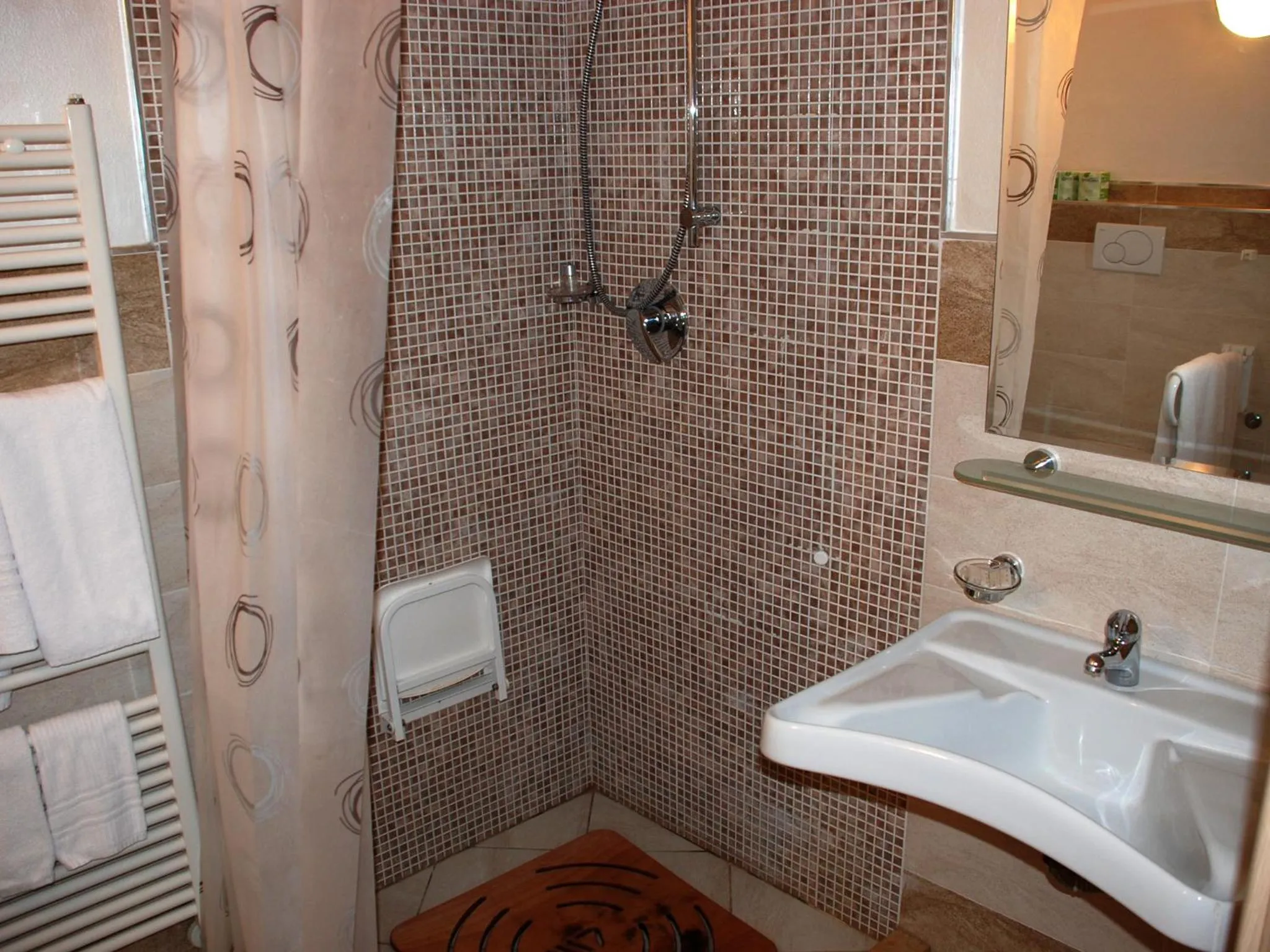 Bathroom in Affittacamere Matteo