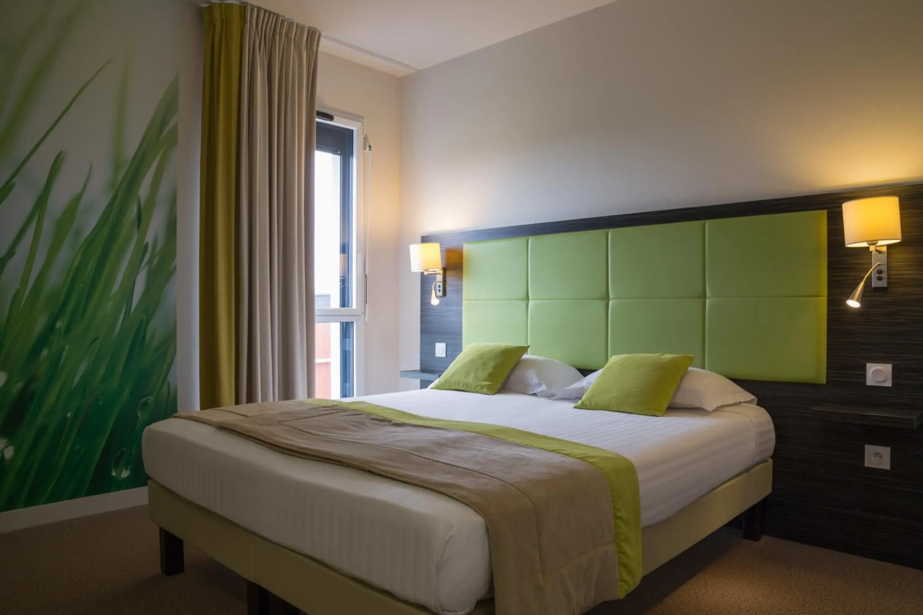 Double or Twin Room in The Originals City, Hôtel La Verriaire, Cholet Sud Double or Twin Room in The Originals City, Hôtel La Verriaire, Cholet Sud