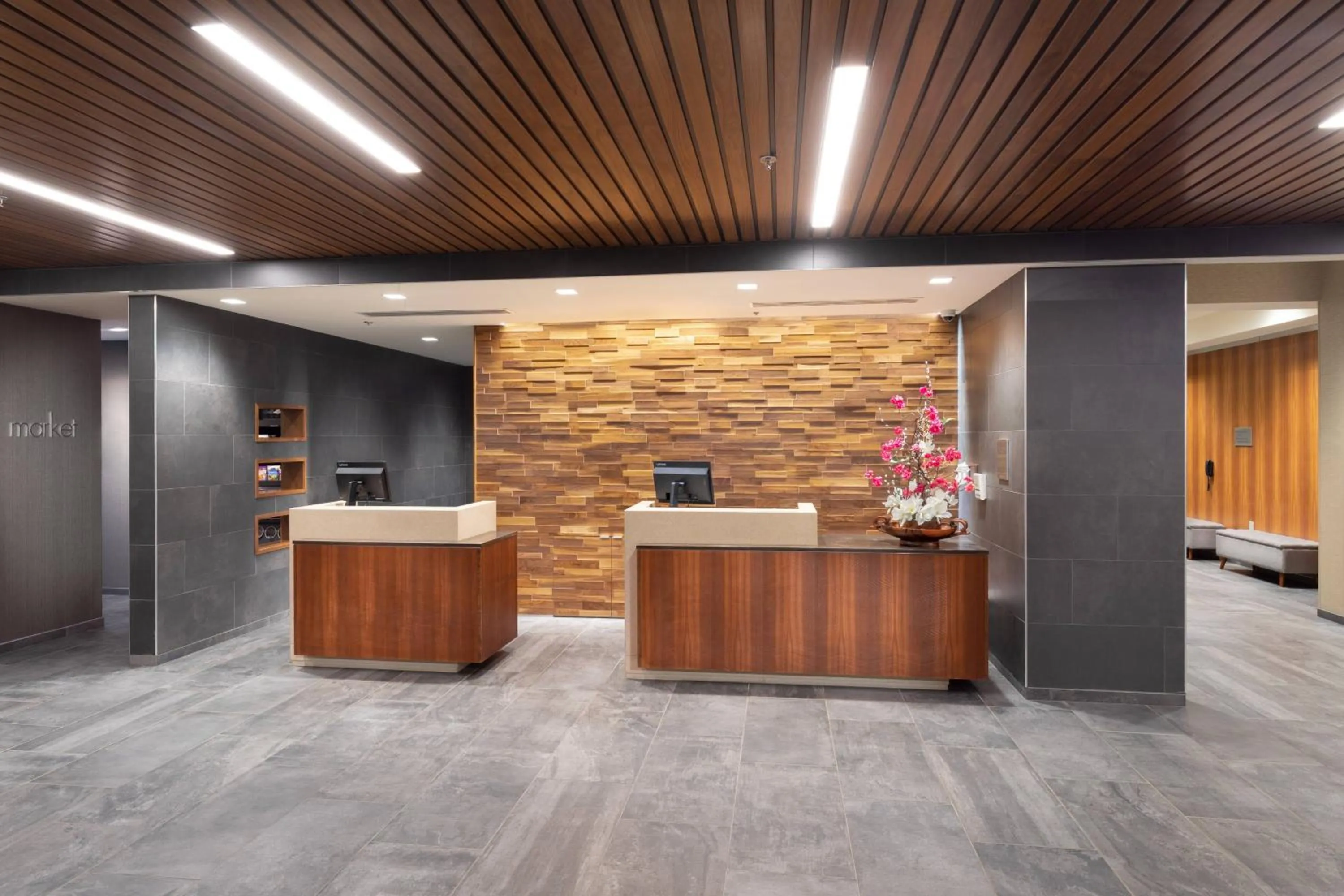 Lobby or reception in Courtyard by Marriott Bowie