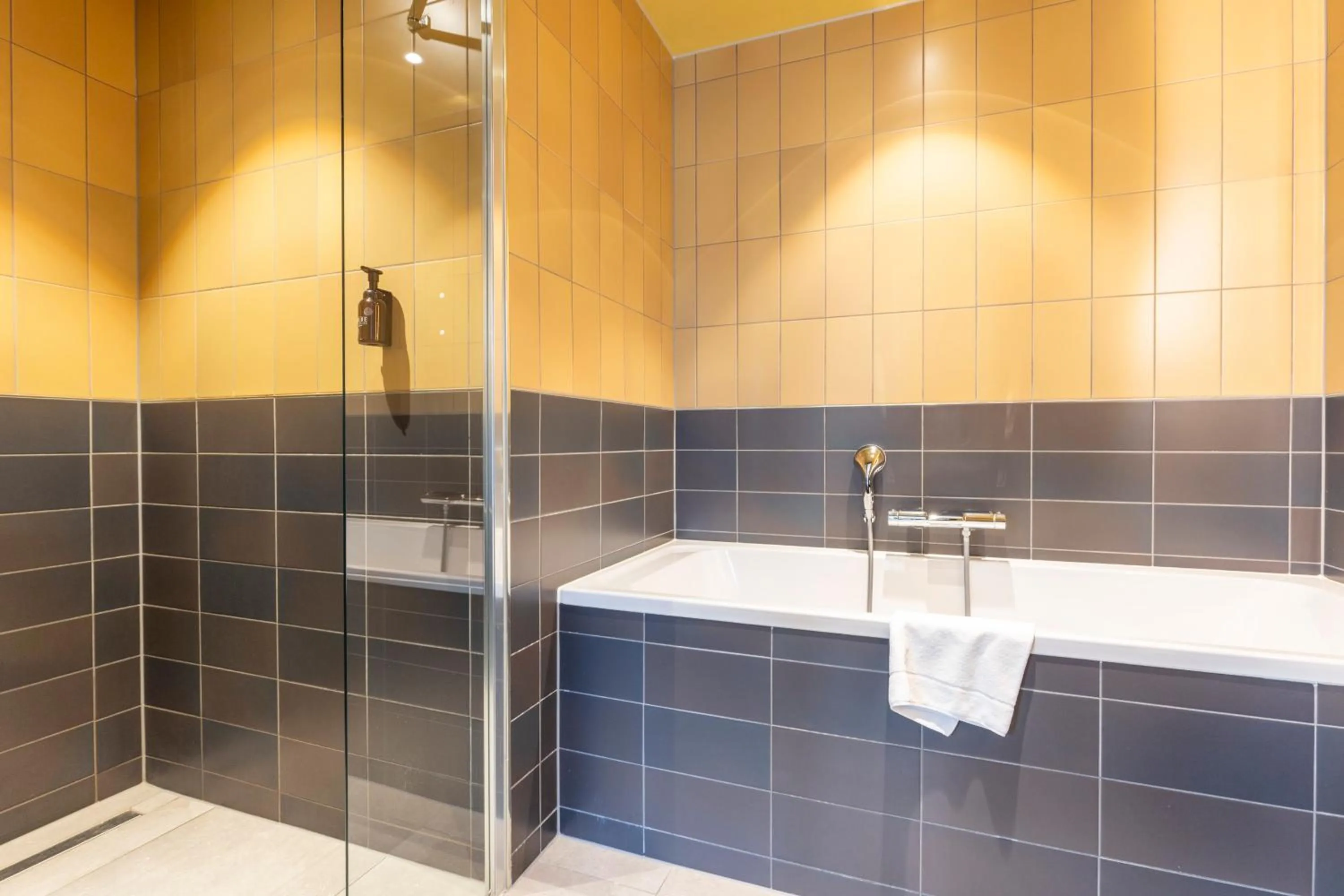 Bathroom in Fletcher Boutique Hotel Slaak-Rotterdam