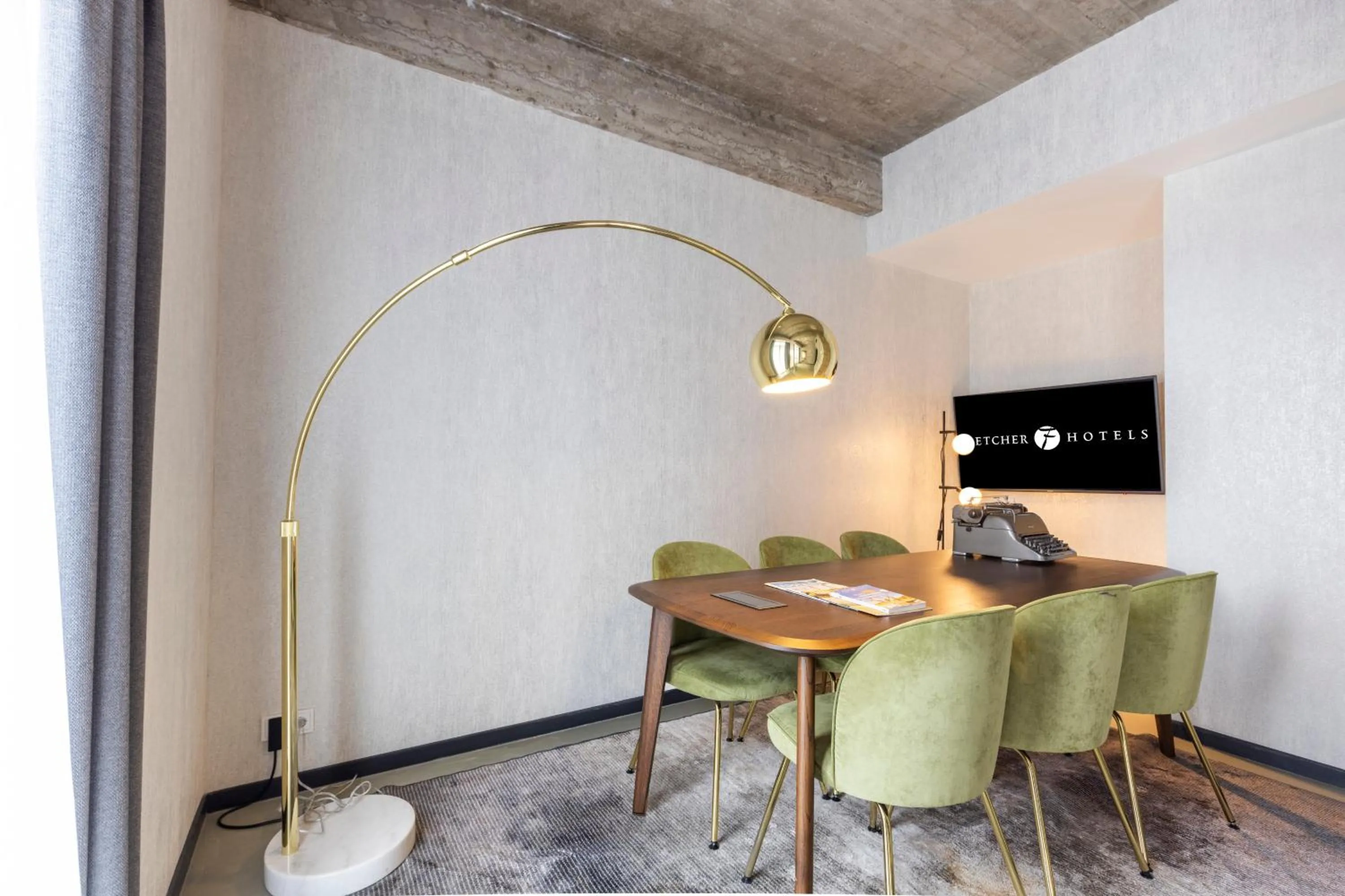 Living room in Fletcher Boutique Hotel Slaak-Rotterdam