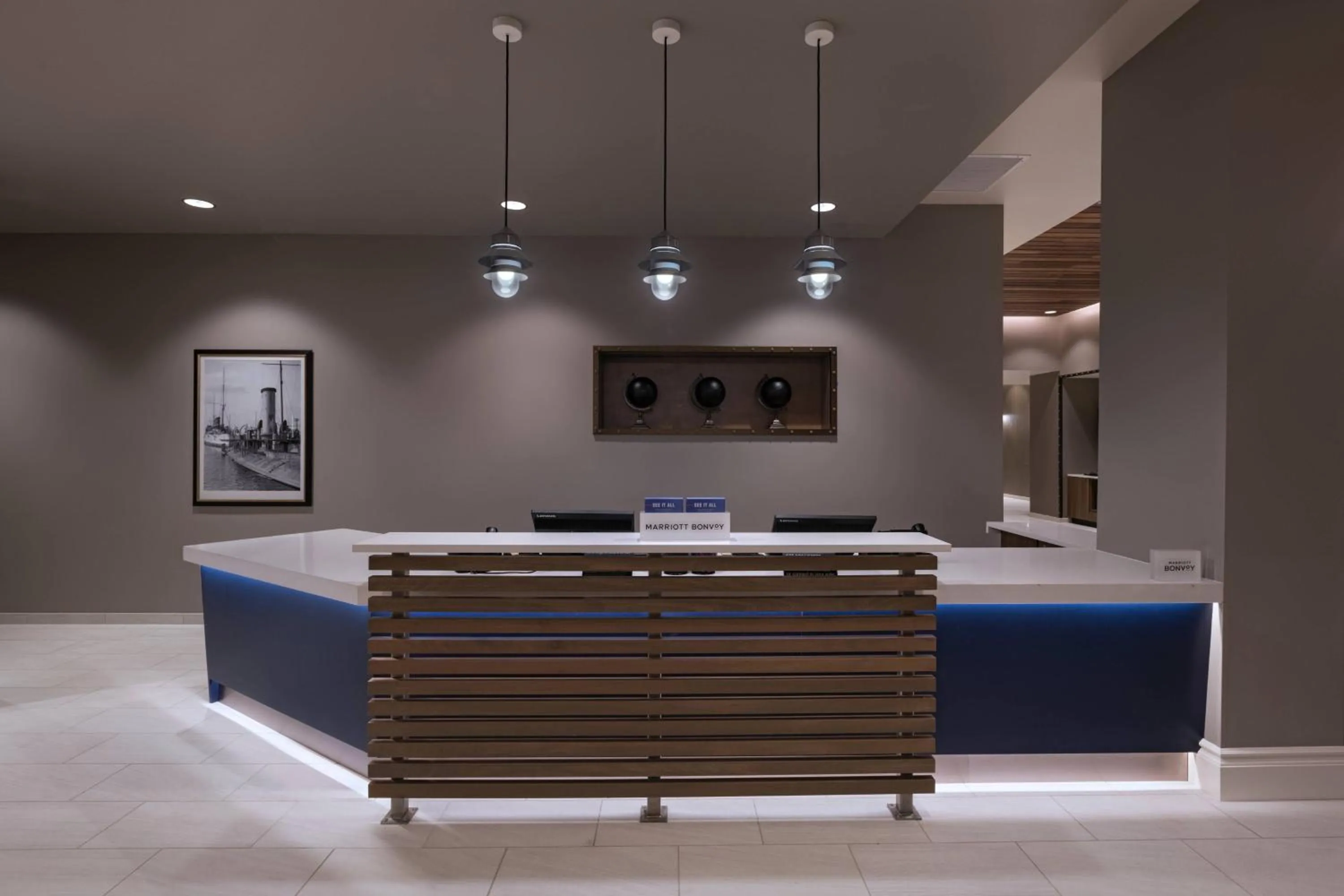 Lobby or reception, Bed in TownePlace Suites by Marriott San Diego Airport/Liberty Station