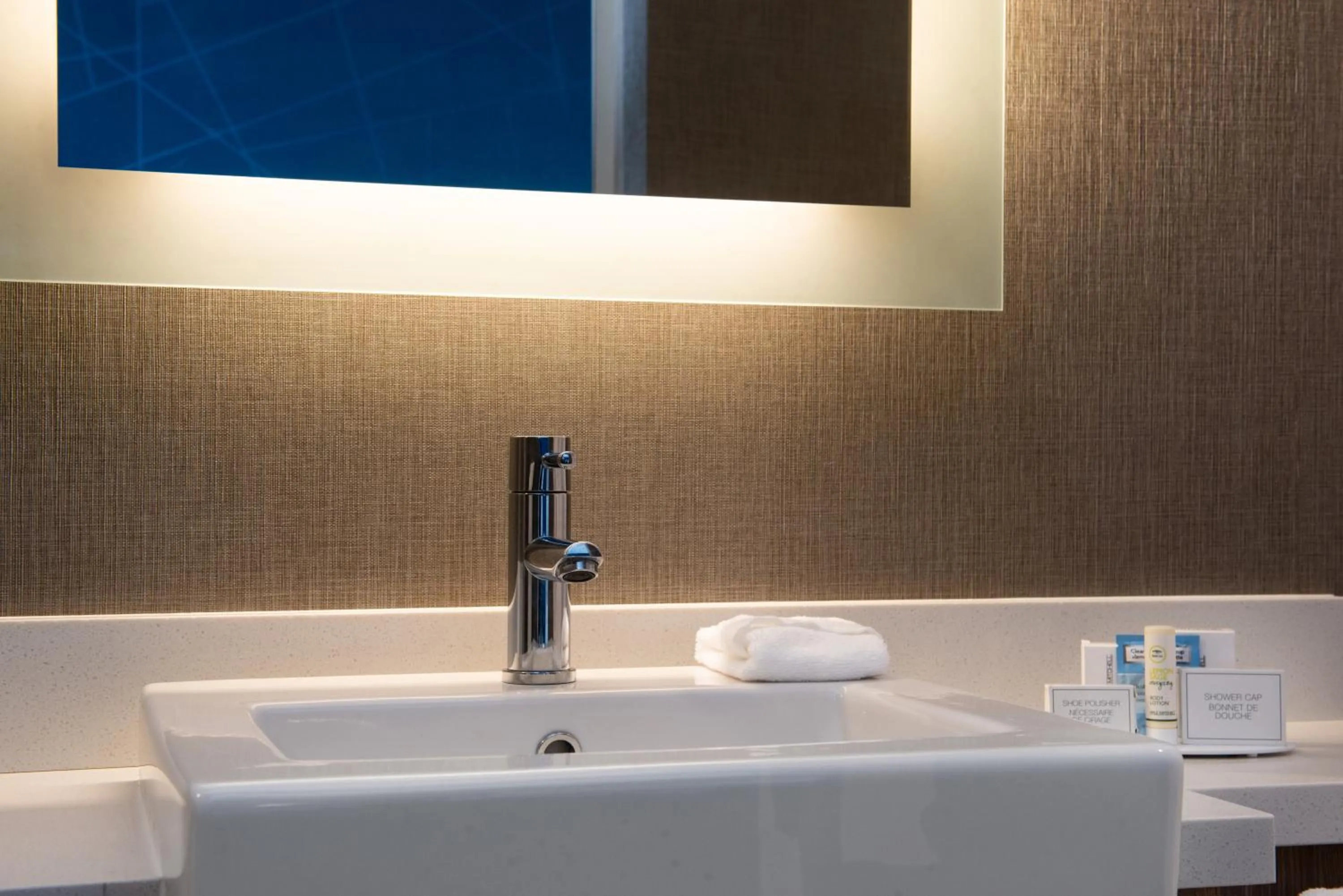 Bathroom in SpringHill Suites by Marriott Elizabethtown