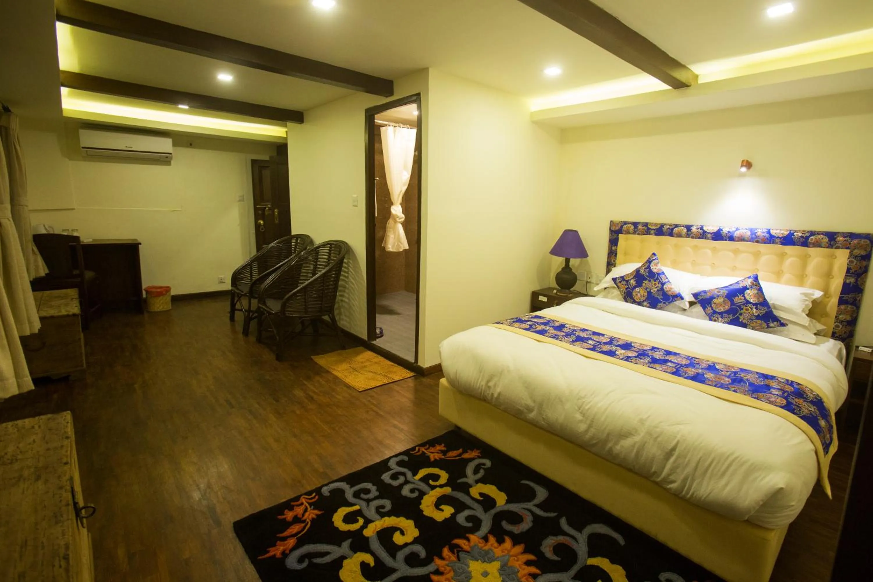 Bed in Heranya La:Ku