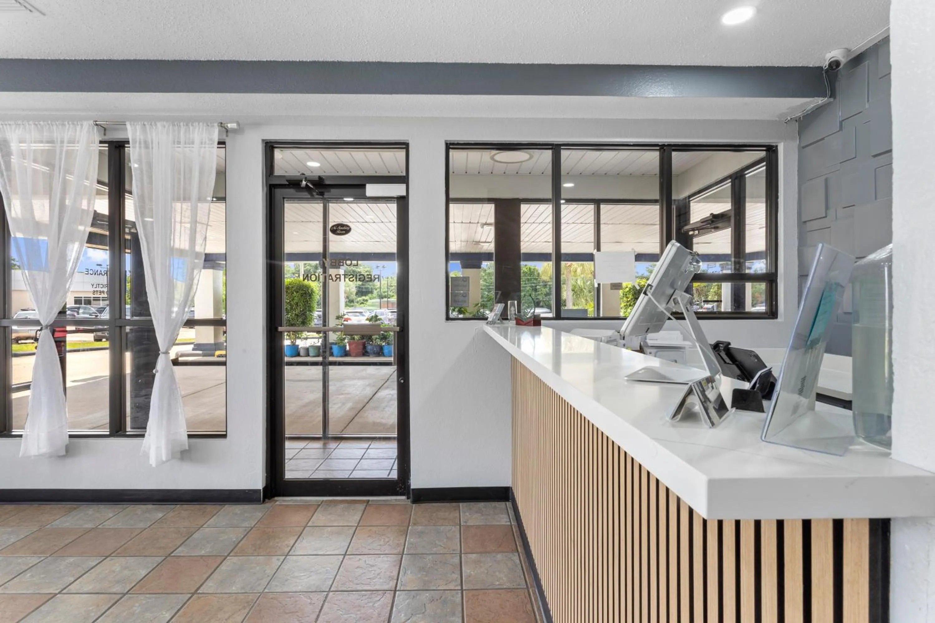 MAGNOLIA INN of BILOXI,OCEAN SPRINGS,PASCAGOULA & GAUTIER