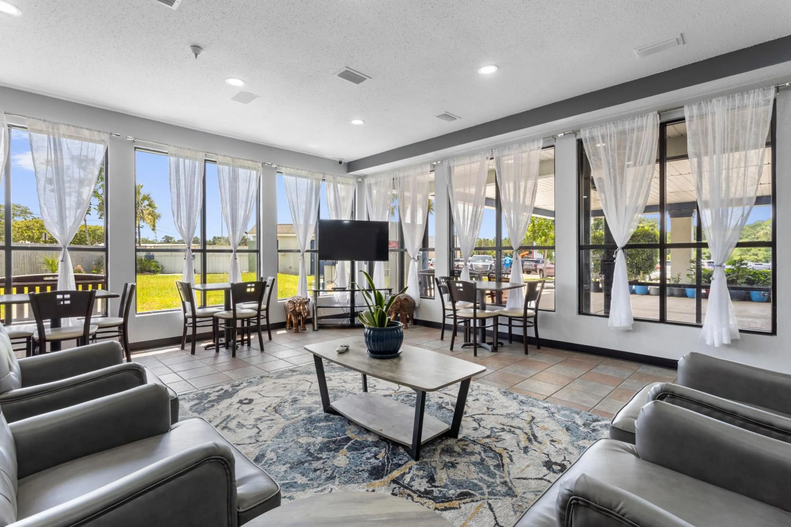 MAGNOLIA INN of BILOXI,OCEAN SPRINGS,PASCAGOULA & GAUTIER