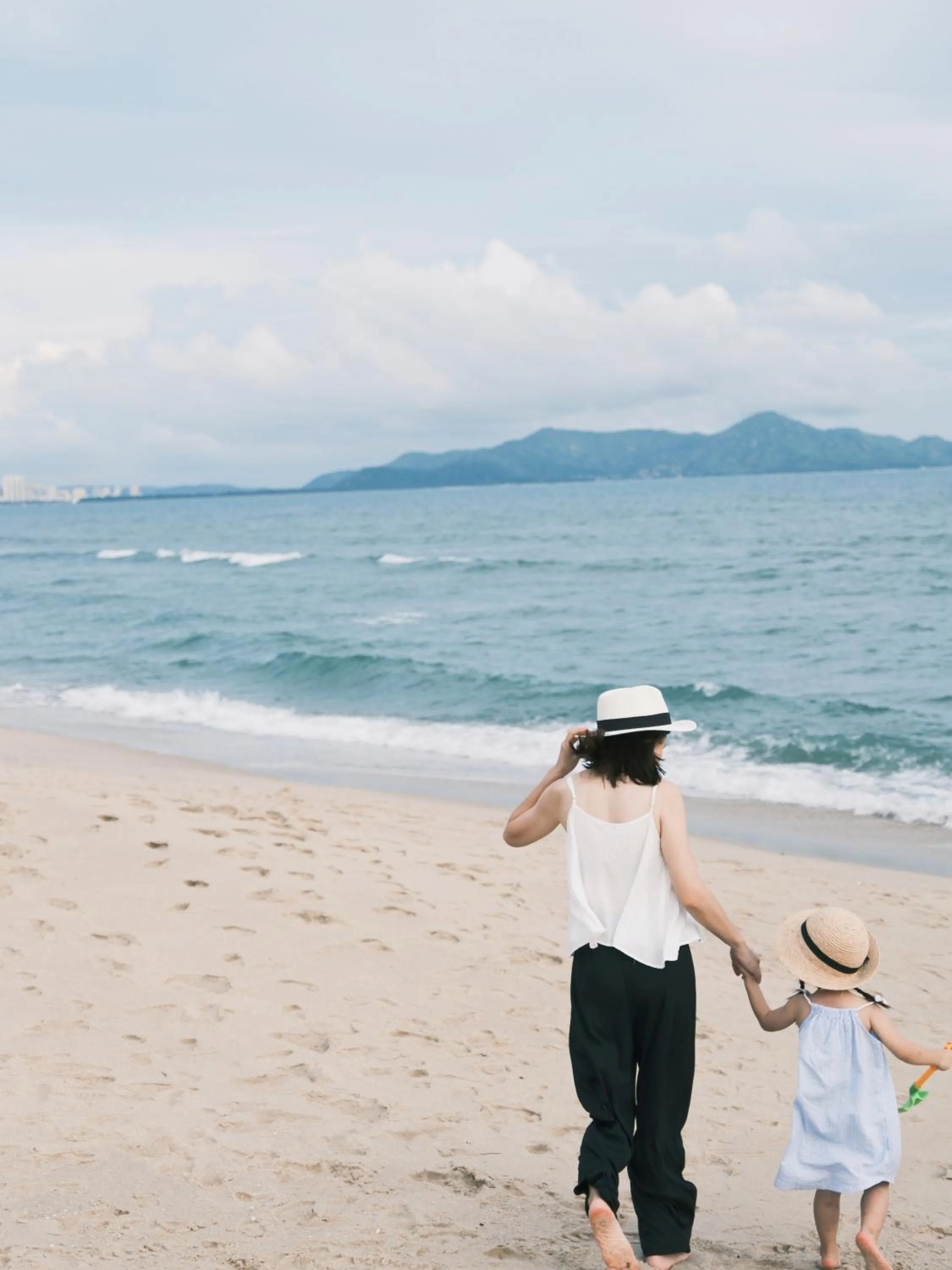 People in DoubleTree by Hilton Shanwei