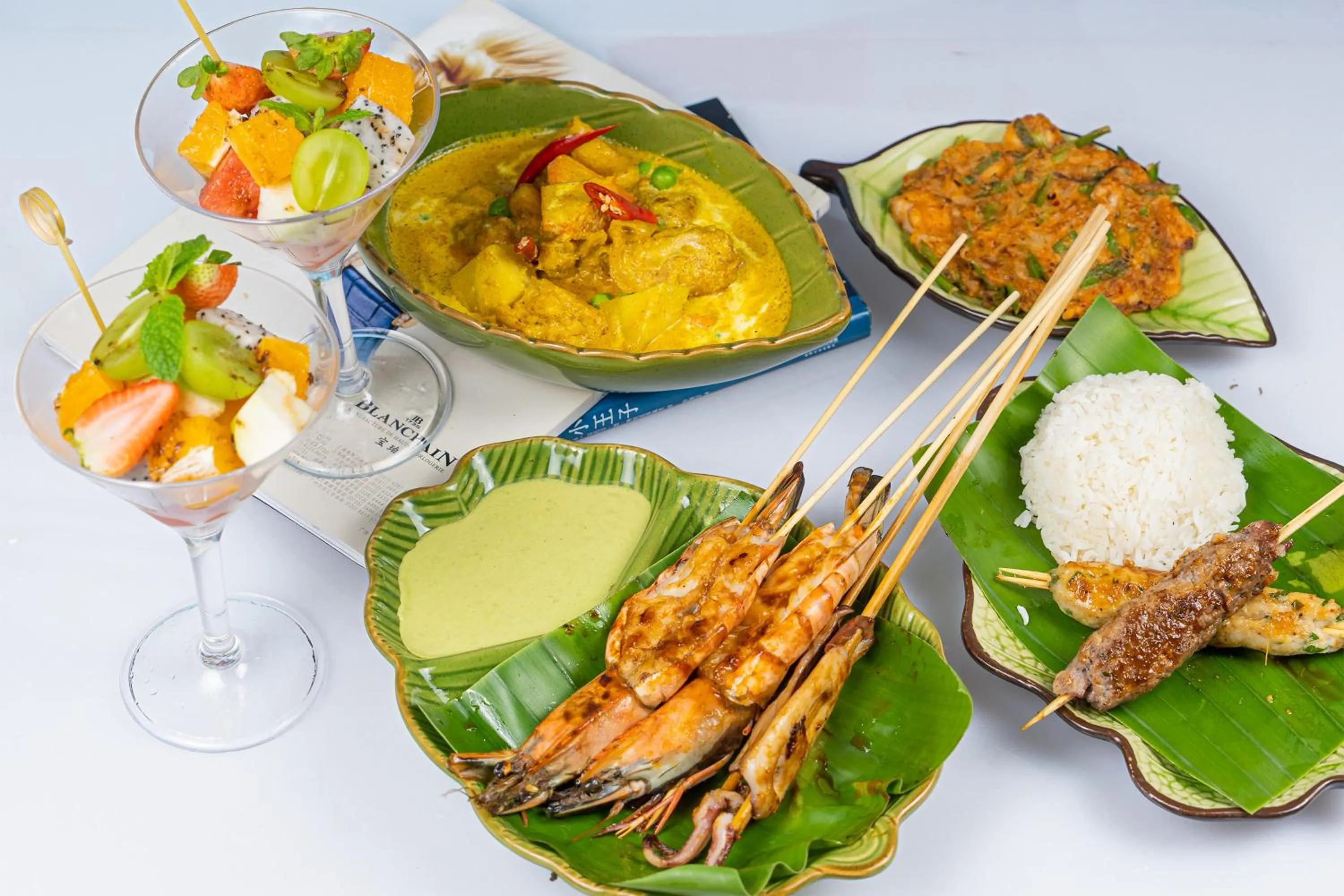 Food and drinks in DoubleTree by Hilton Shanwei