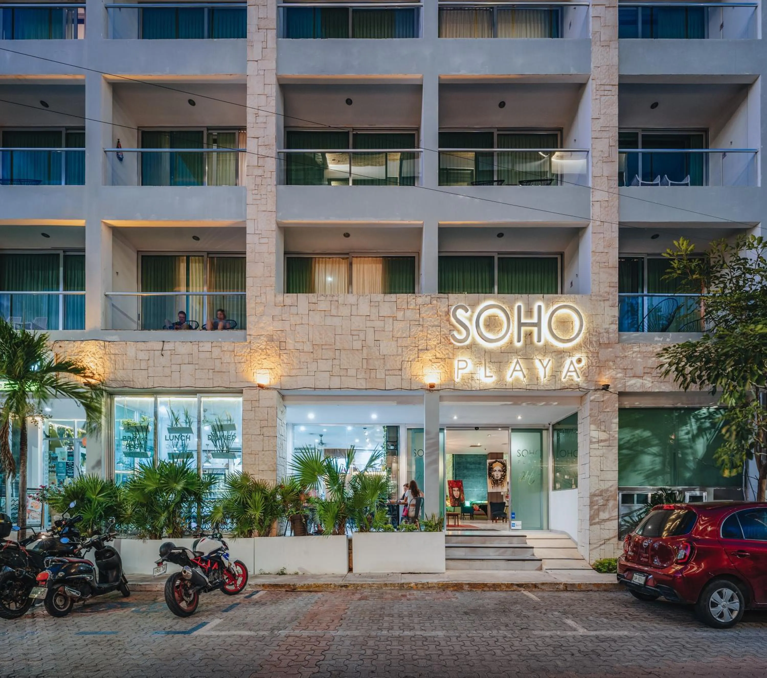 Facade/entrance in Soho Playa Hotel