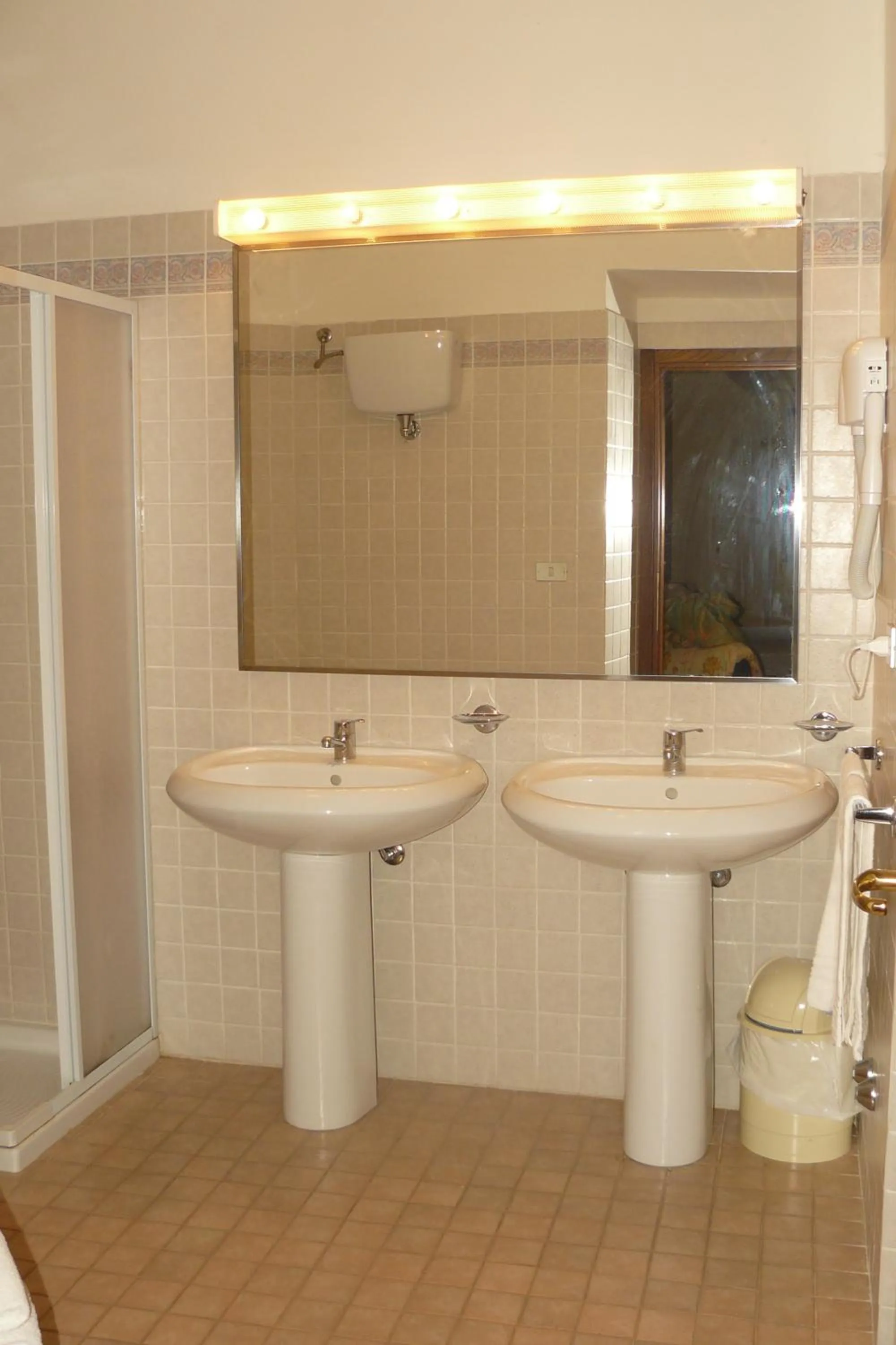 Bathroom in Hotel La Rocca