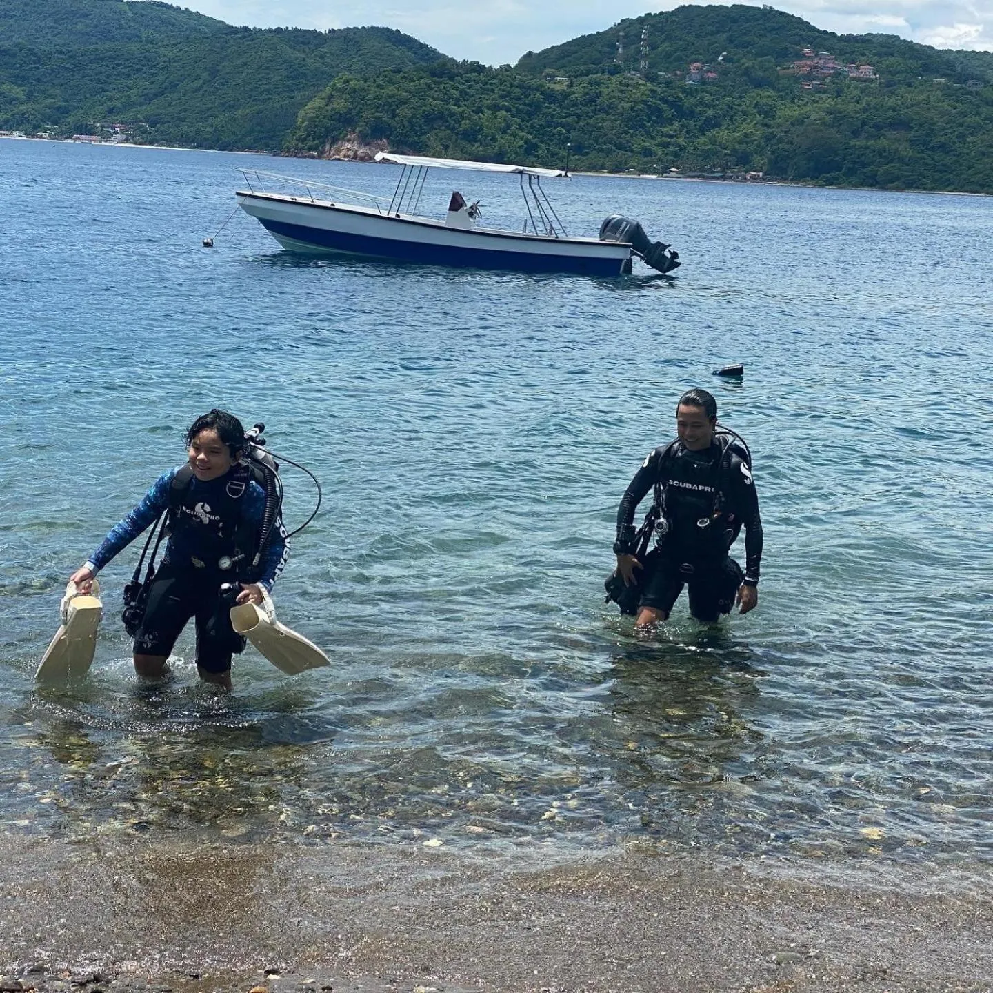 Saltitude Dive & Beach Resort