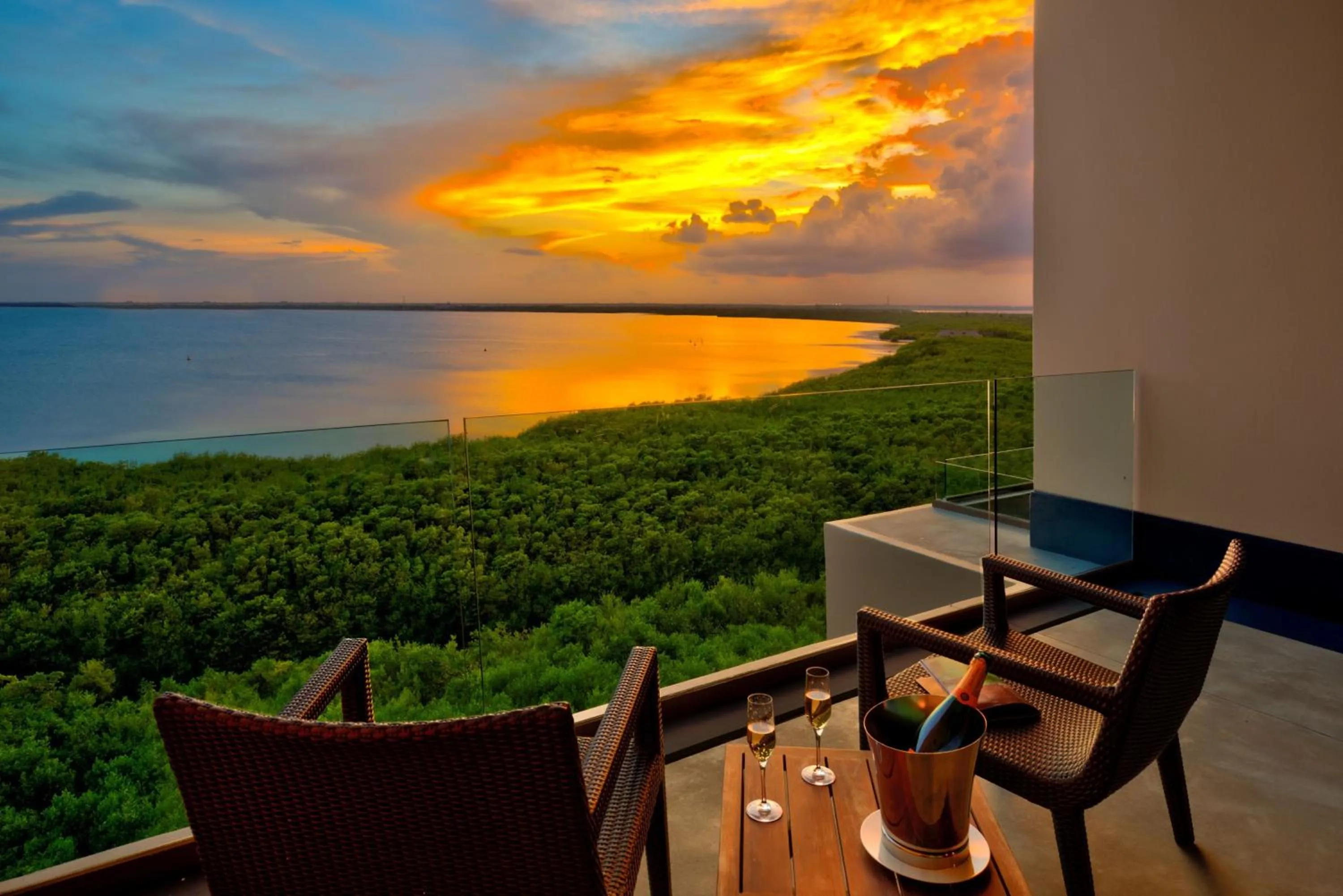 Balcony/Terrace in NIZUC Resort & Spa